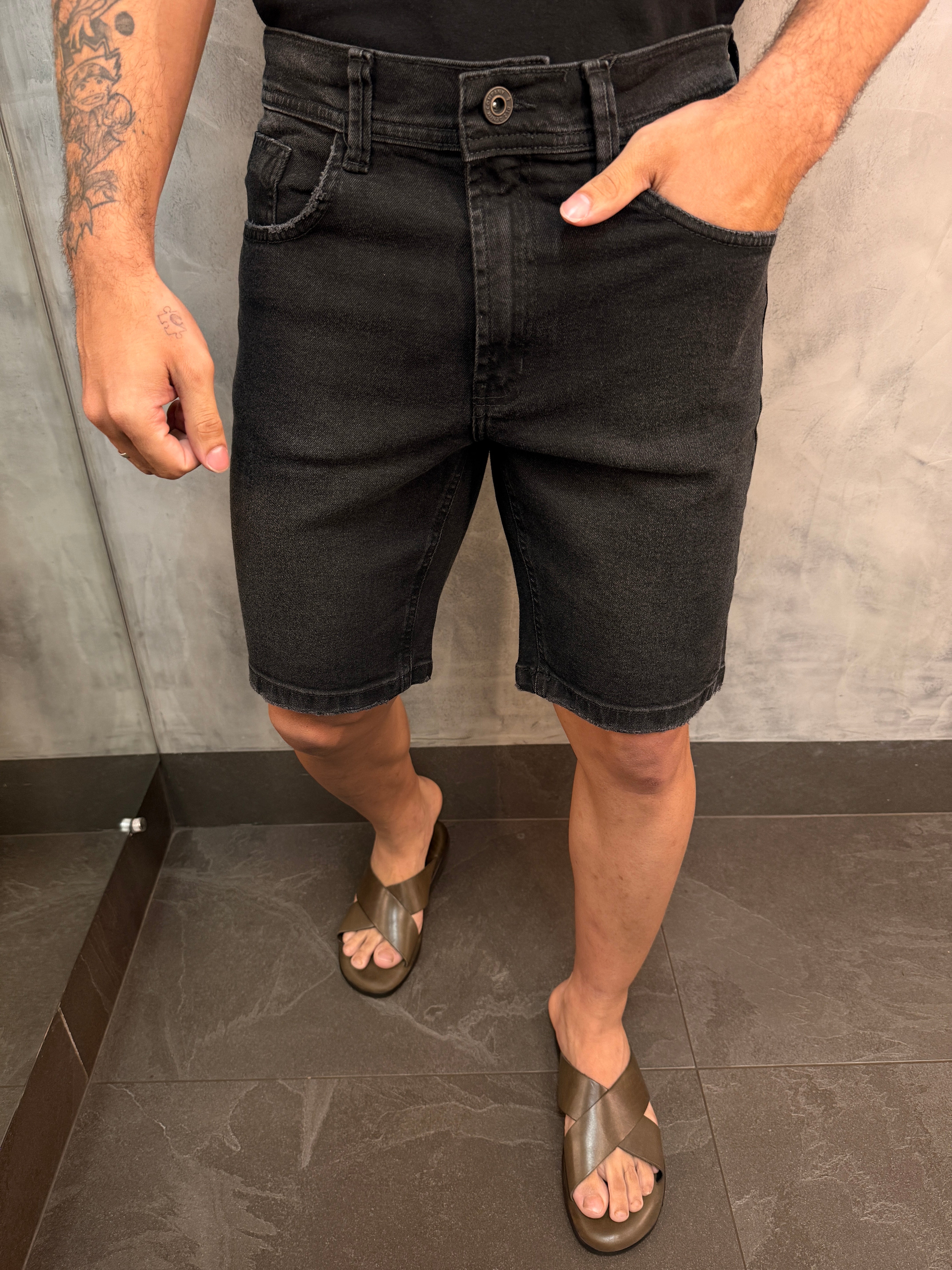 BERMUDA JEANS SLIM DLZ PRETO