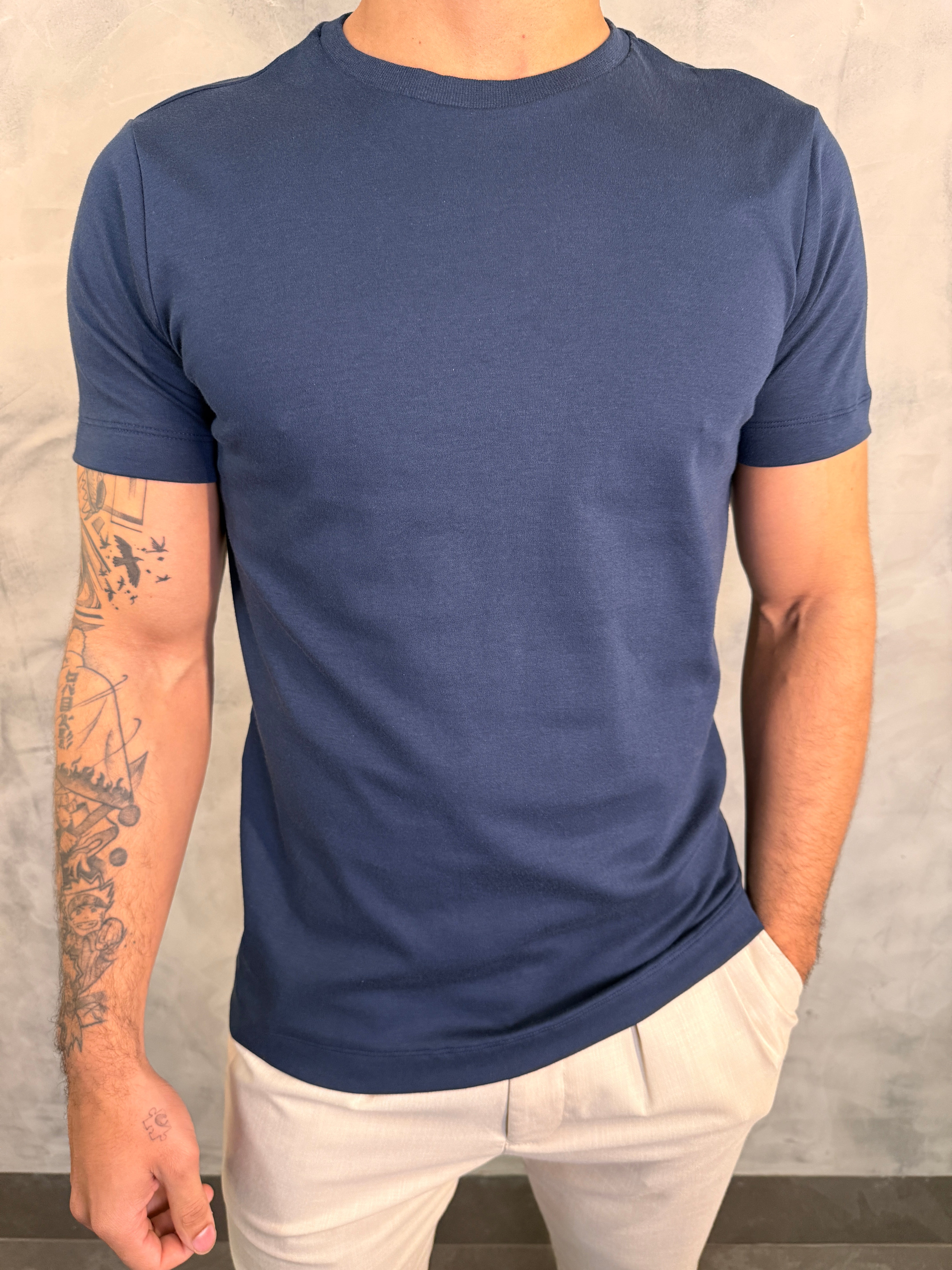 CAMISETA BÁSICA HERMES PONTO H MARINHO