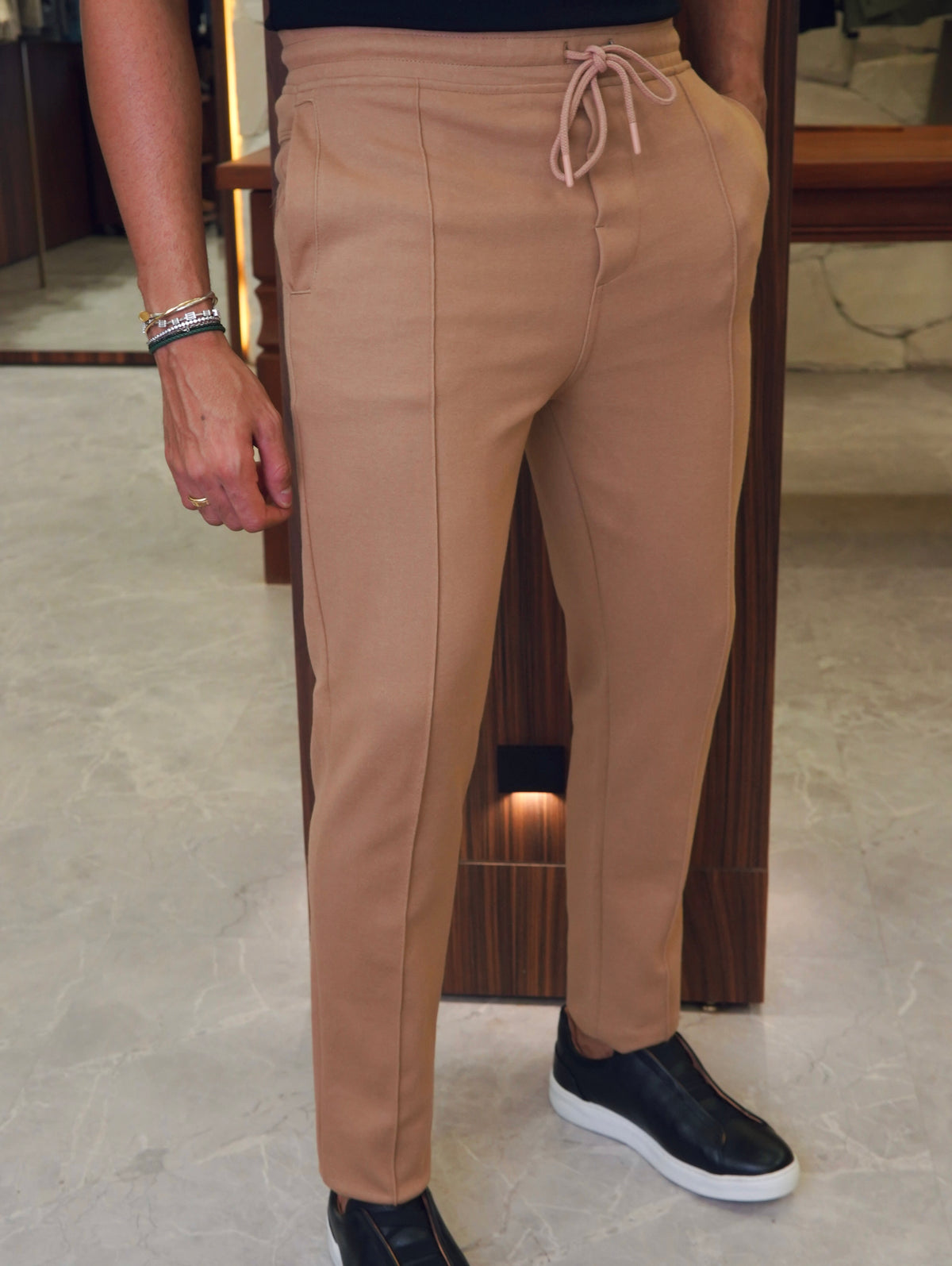 CALÇA ALF. MALHA DLZ MARROM TEDDY