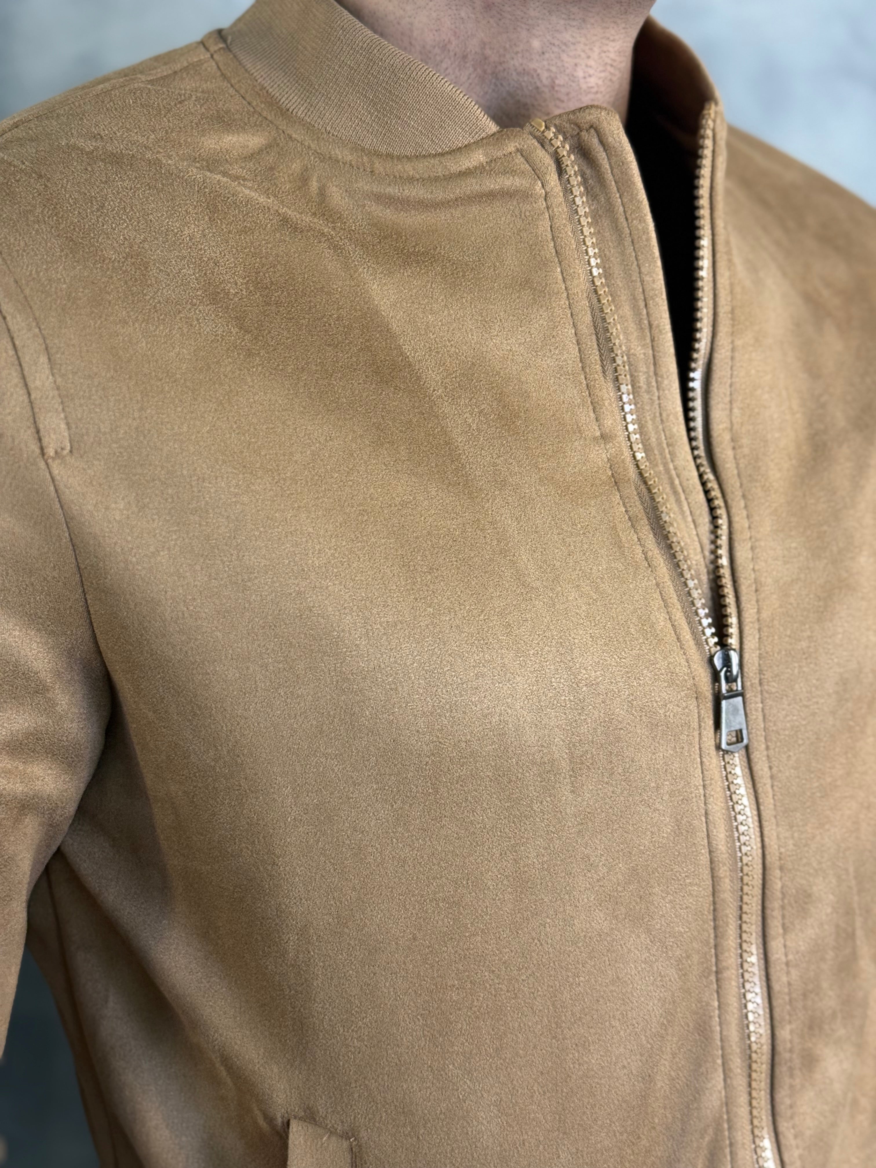 JAQUETA BOMBER SUEDE PONTO H