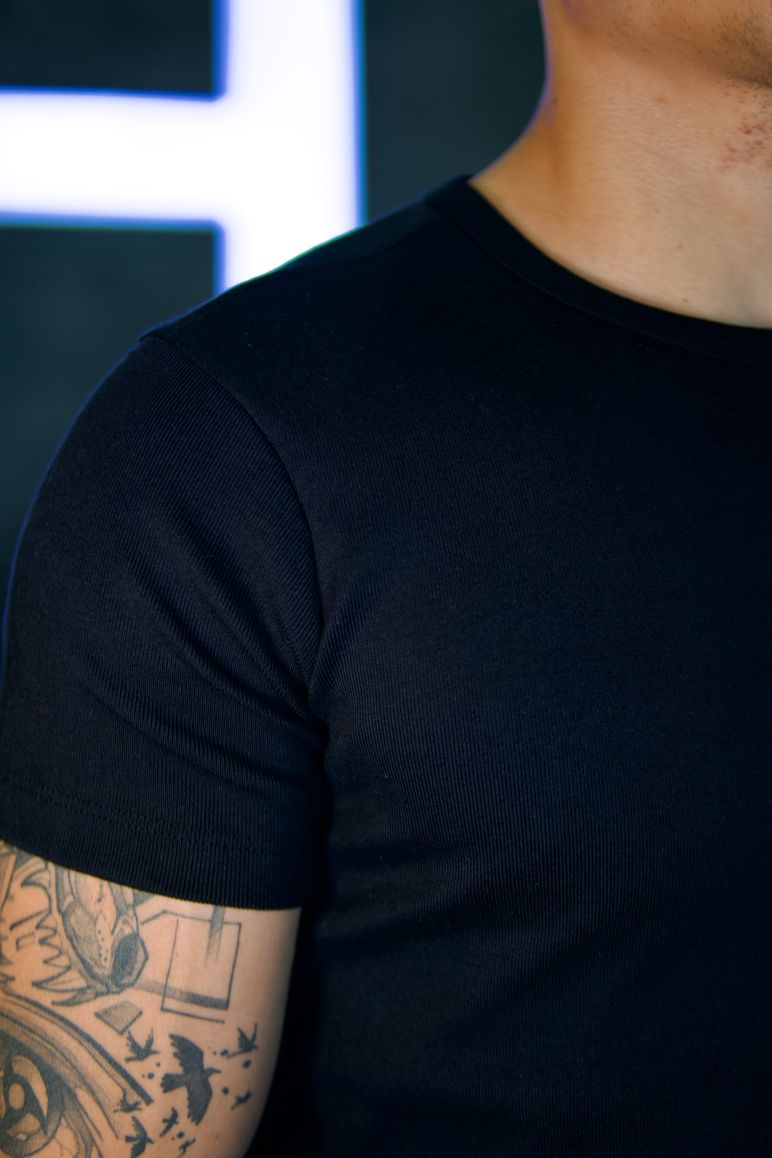 CAMISETA CANELADA SLIM DLZ PRETO