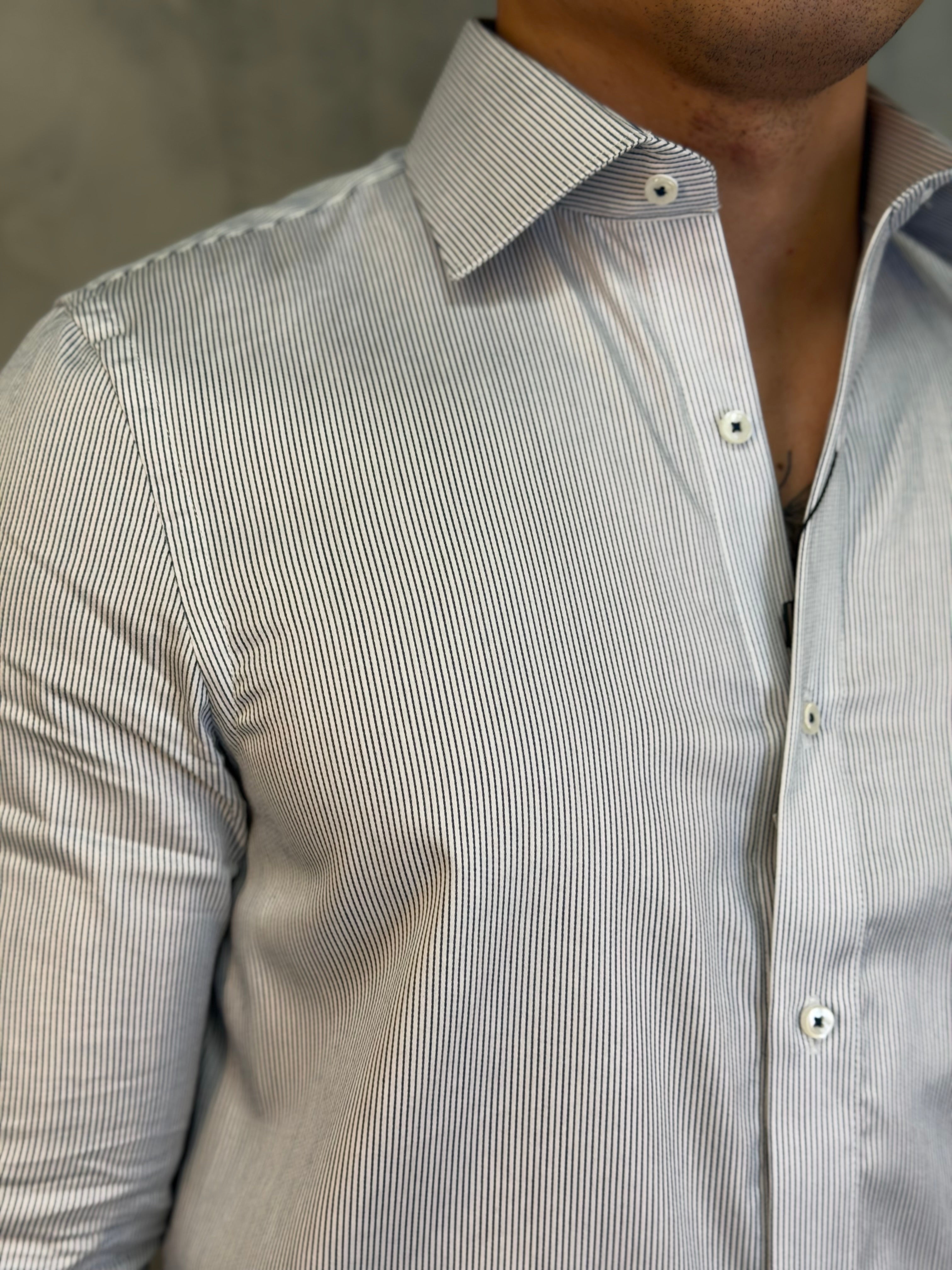CAMISA M/L RIVIERA LISTRAS ARMIATHO PRETO