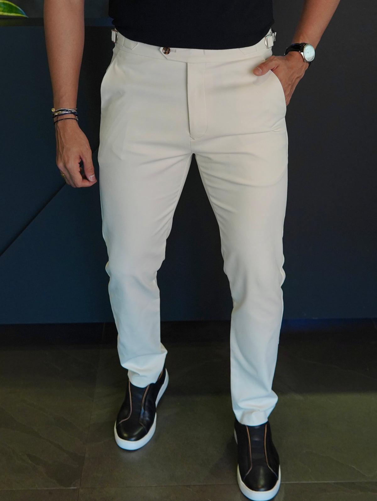 CALÇA ALF. MAQUINETADA SKINNY AJUSTE FIVELA ARMIATHO