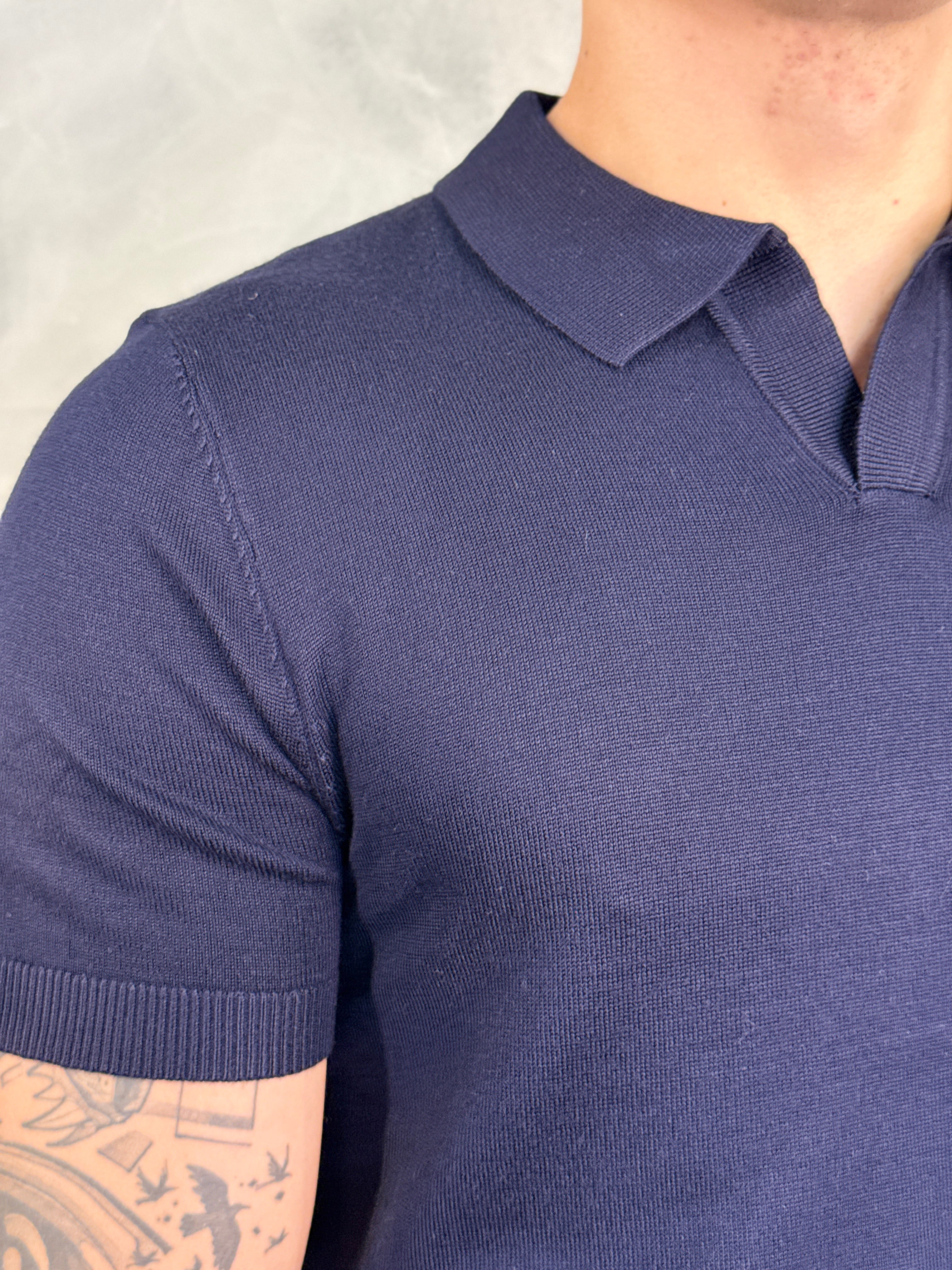 POLO TRICOT GOLA V PONTO H