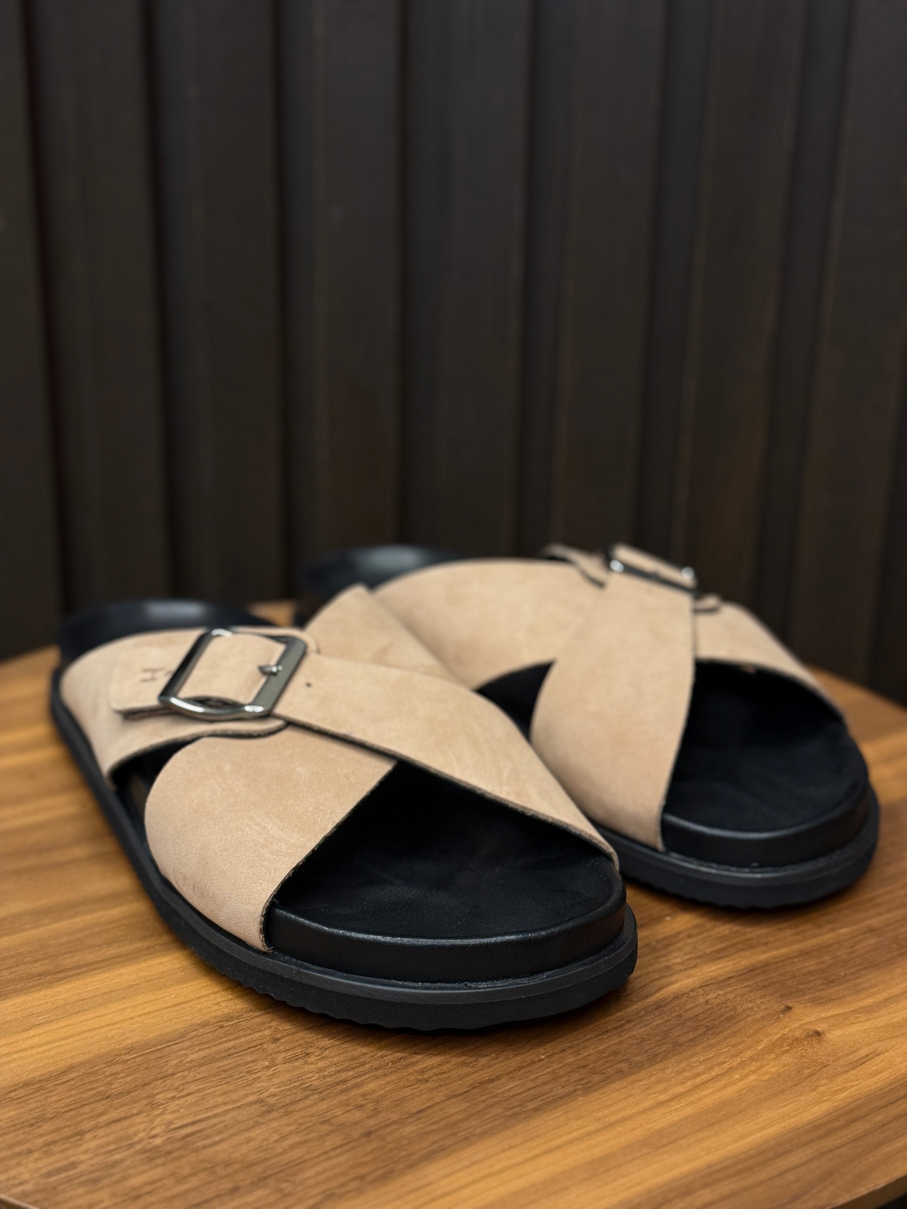 BIRKEN MILANO PONTO H AMÊNDOA