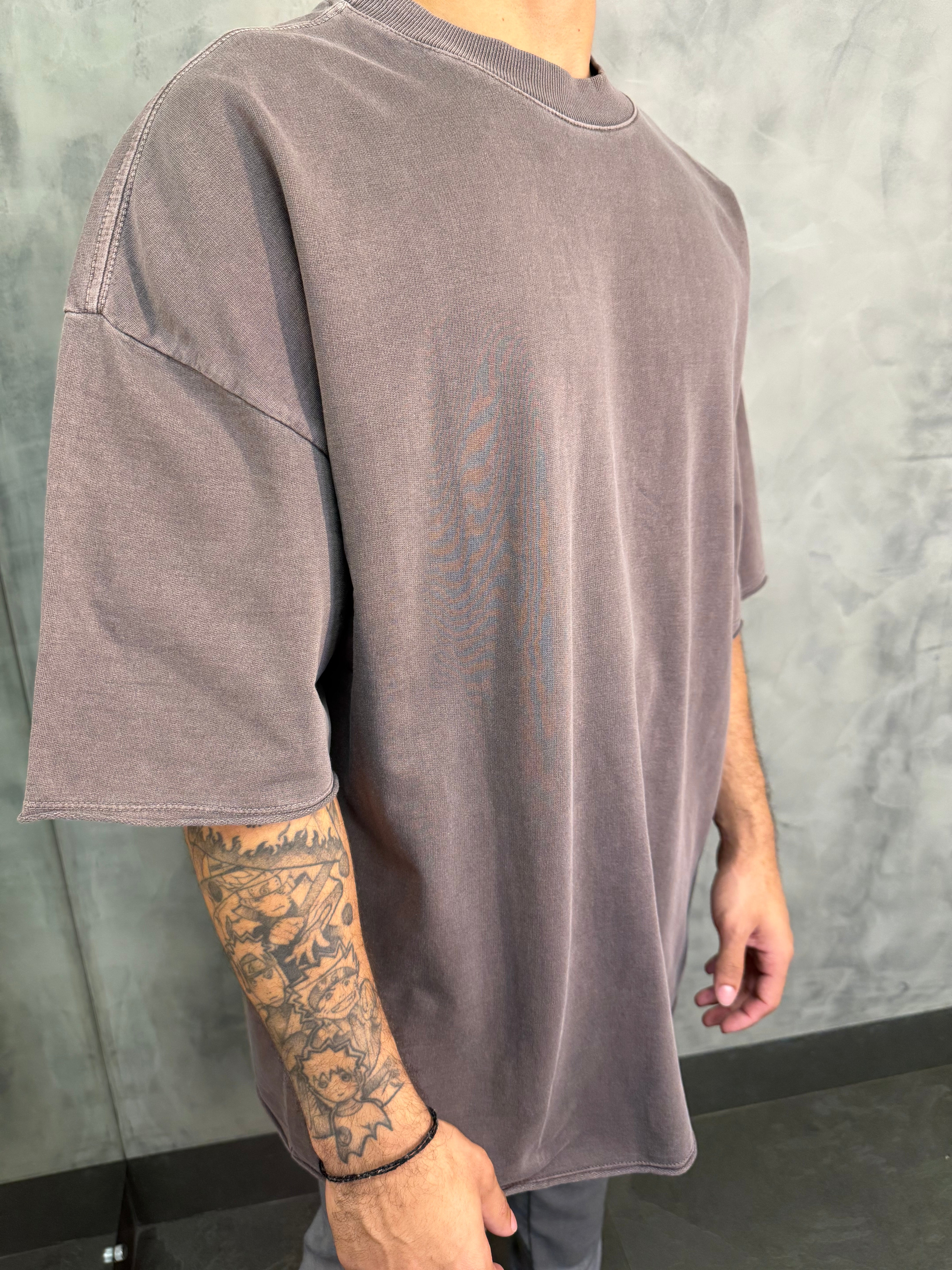 T-SHIRT BOX OVERSIZED MINIMAL EASY BOOQ