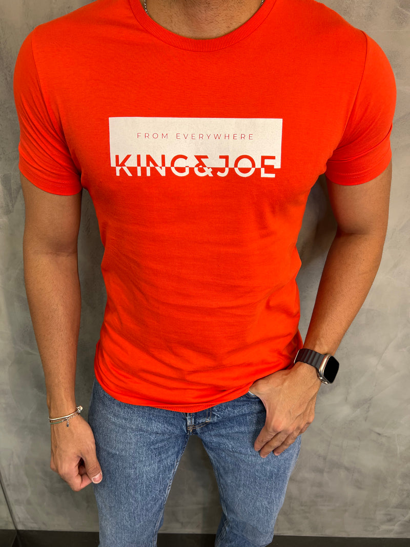 CAMISETA ESTAMPADA LOGOMANIA KINGEJOE VERMELHO