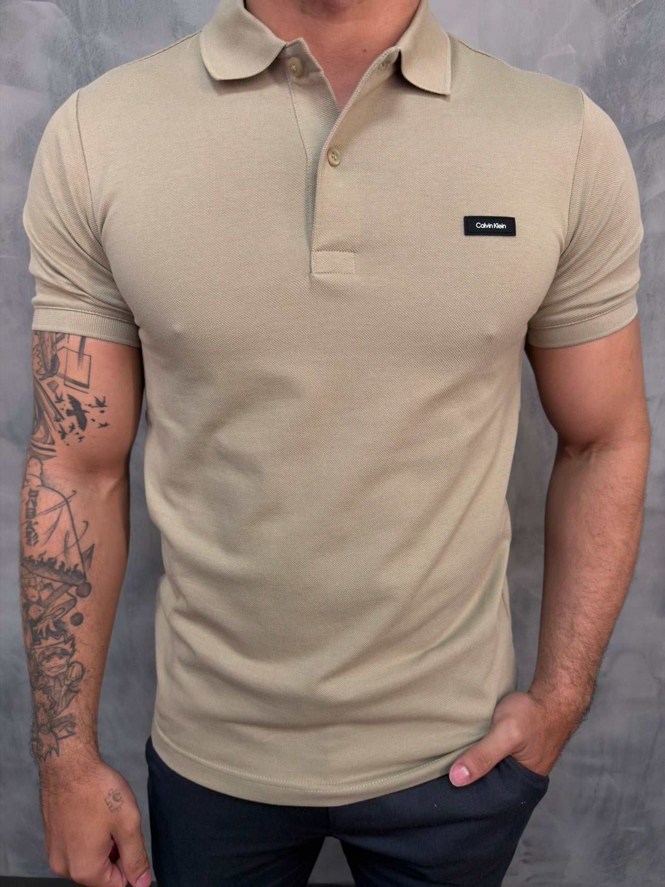 POLO SLIM PIQUET CALVIN KLEIN CAQUI CLARO