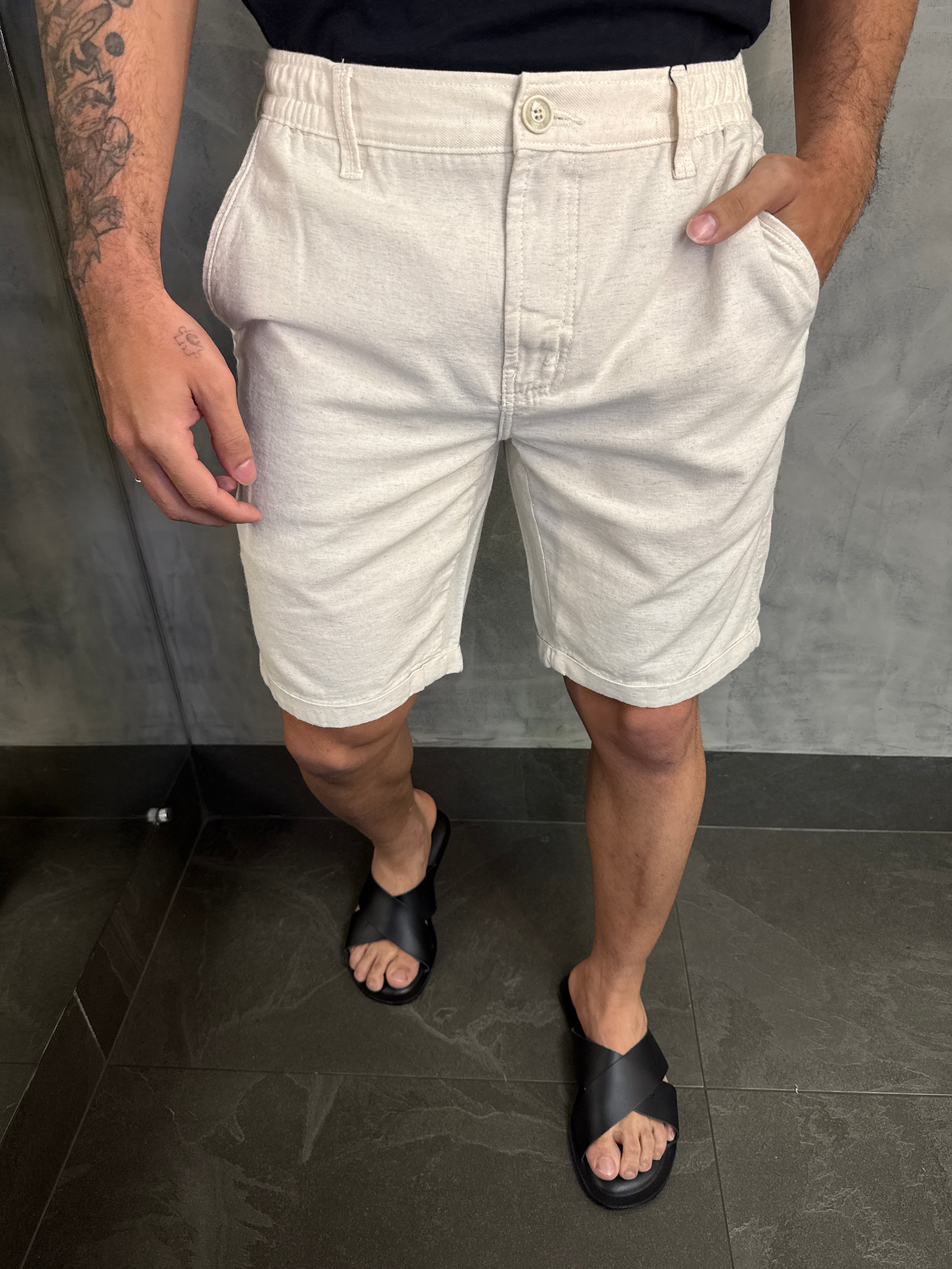 BERMUDA CHINO CÓS ELÁSTICO DLZ AREIA