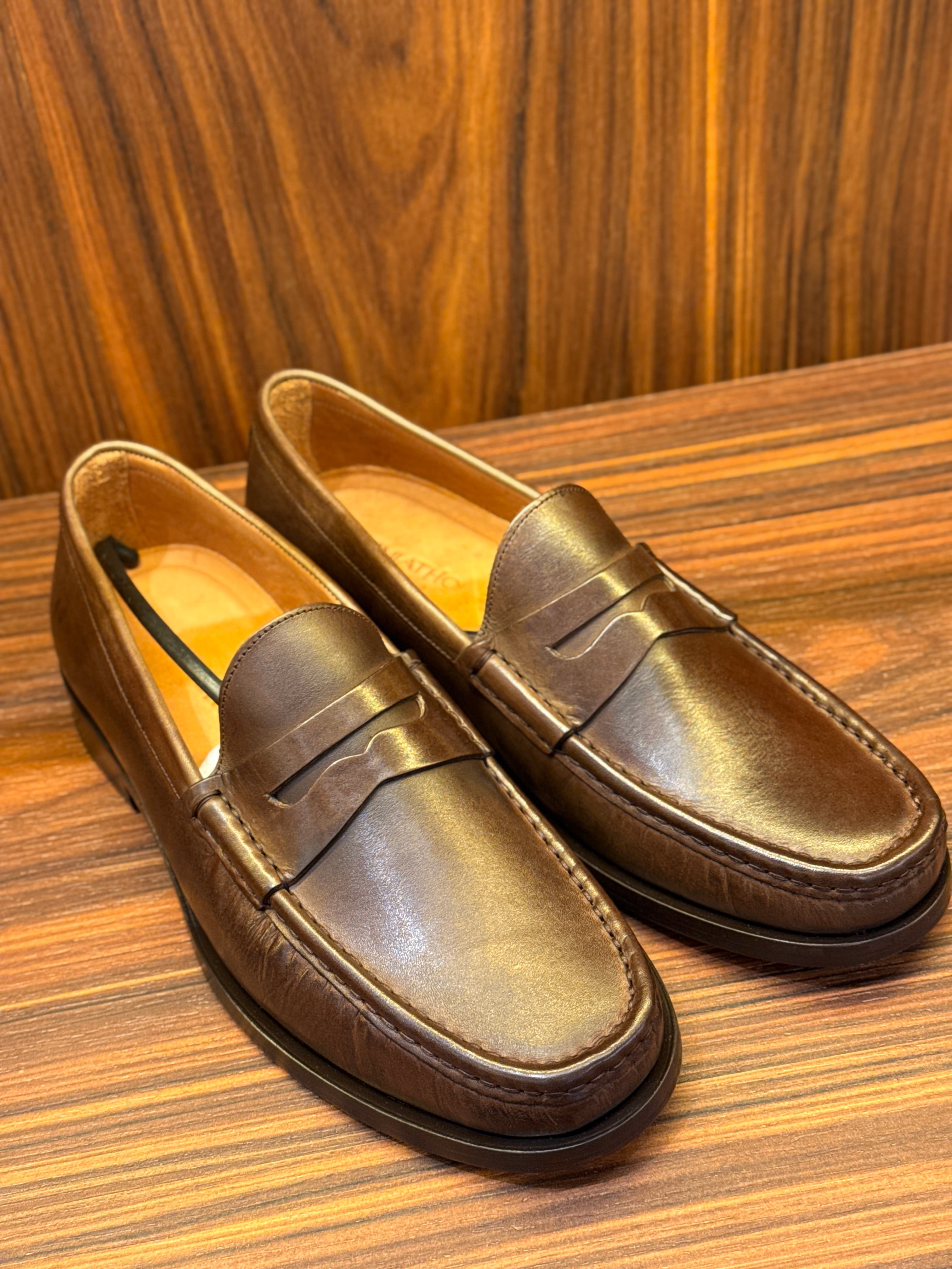 LOAFER SAVILLE COURO LISO ARMIATHO MOCA
