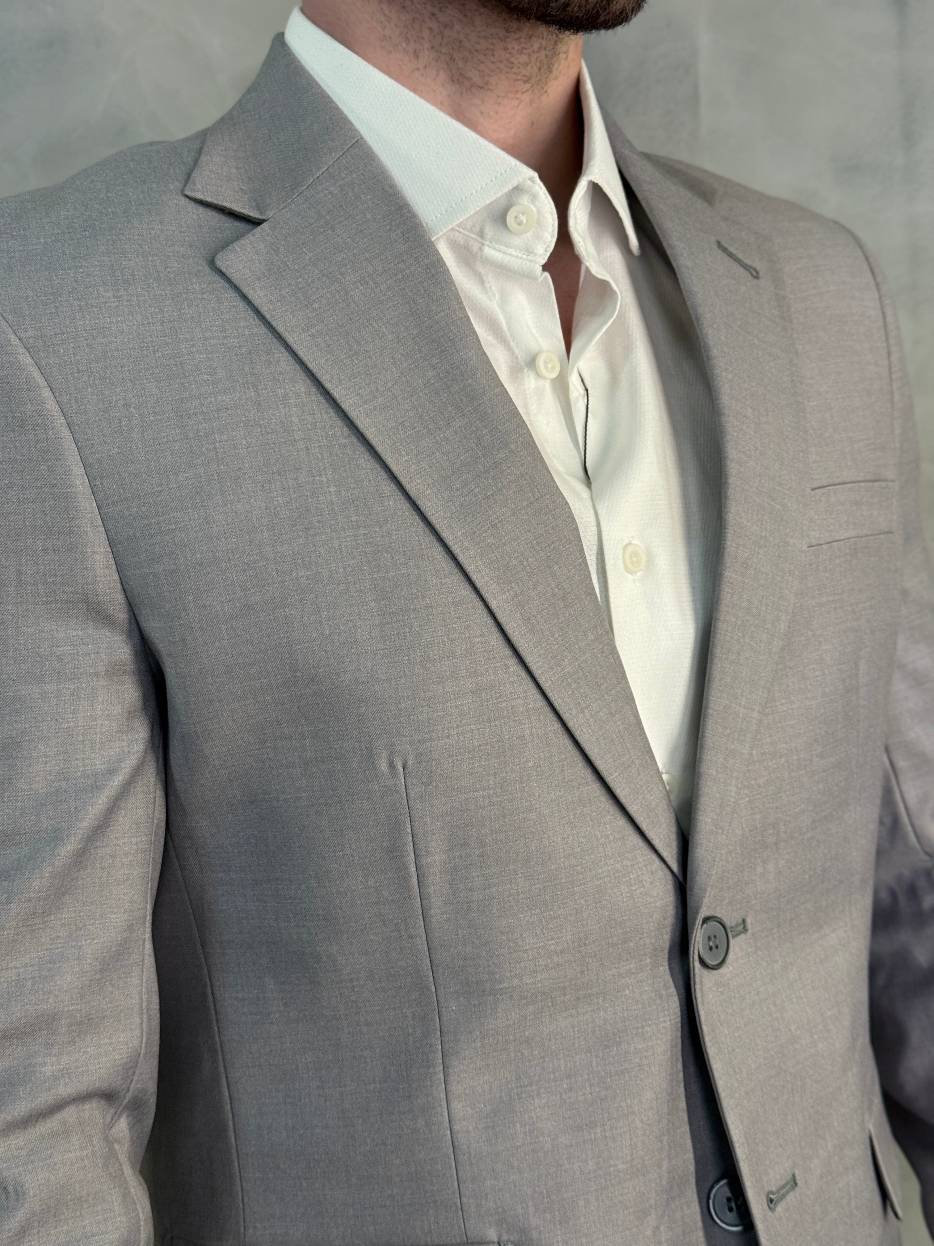 TRAJE SLIM LAPELA LARGA FATIOTA CINZA