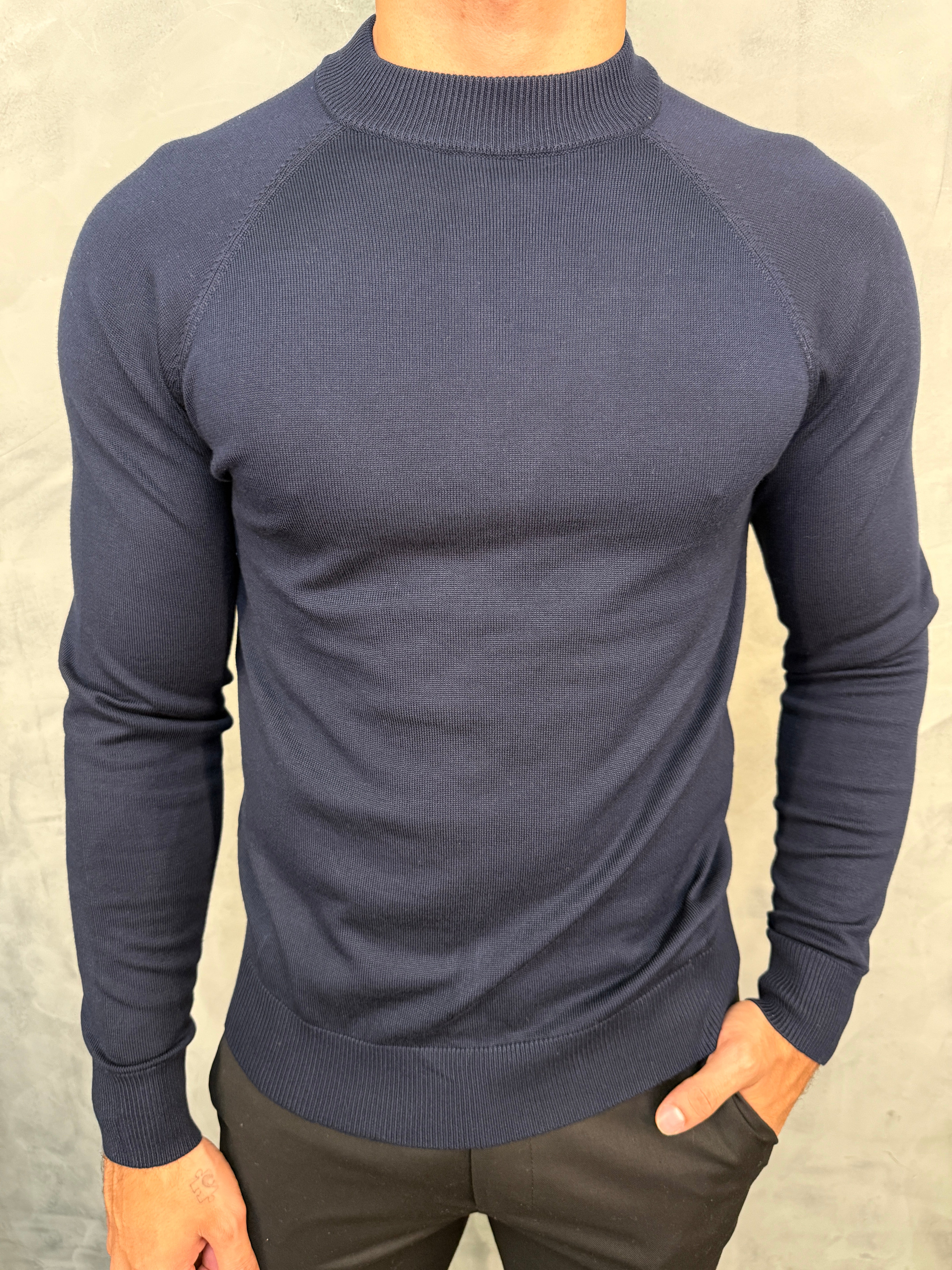 SUETER TRICOT LISO GOLA ALTA PONTO H