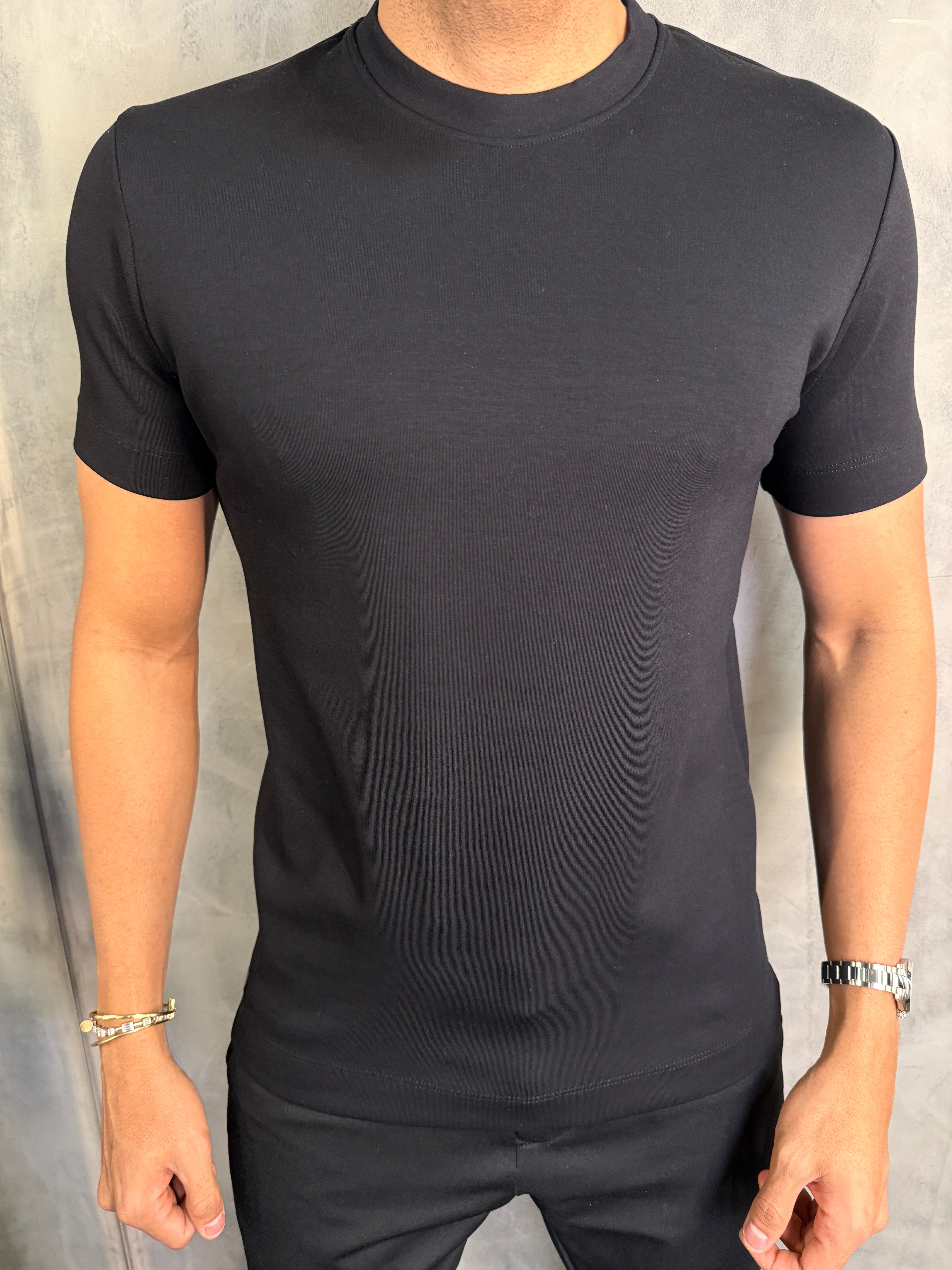 CAMISETA TRAVEL MALHA DUPLA VISCO KINGEJOE PRETO