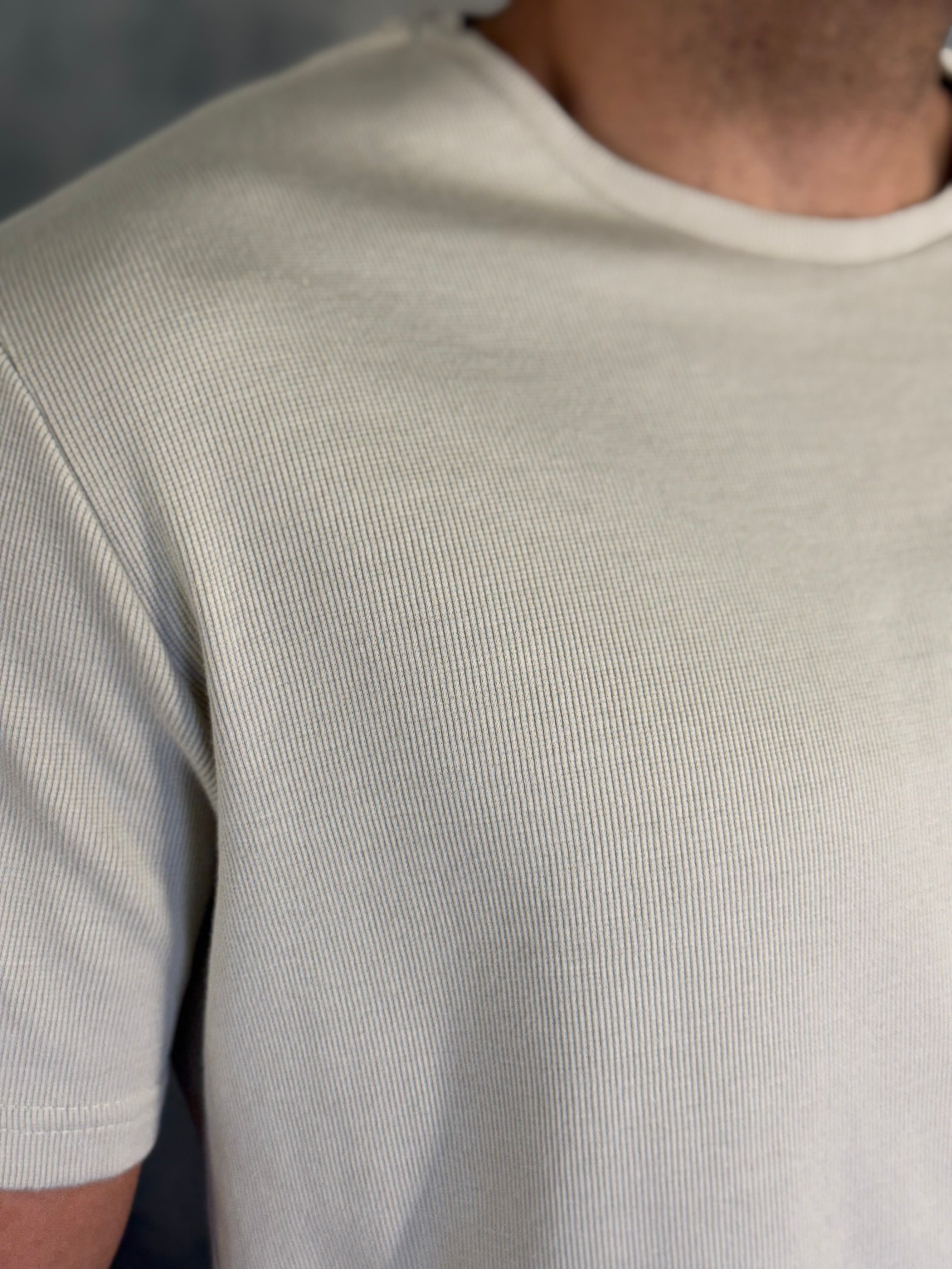 CAMISETA TEXTURA COMFORT KINGEJOE BEGE