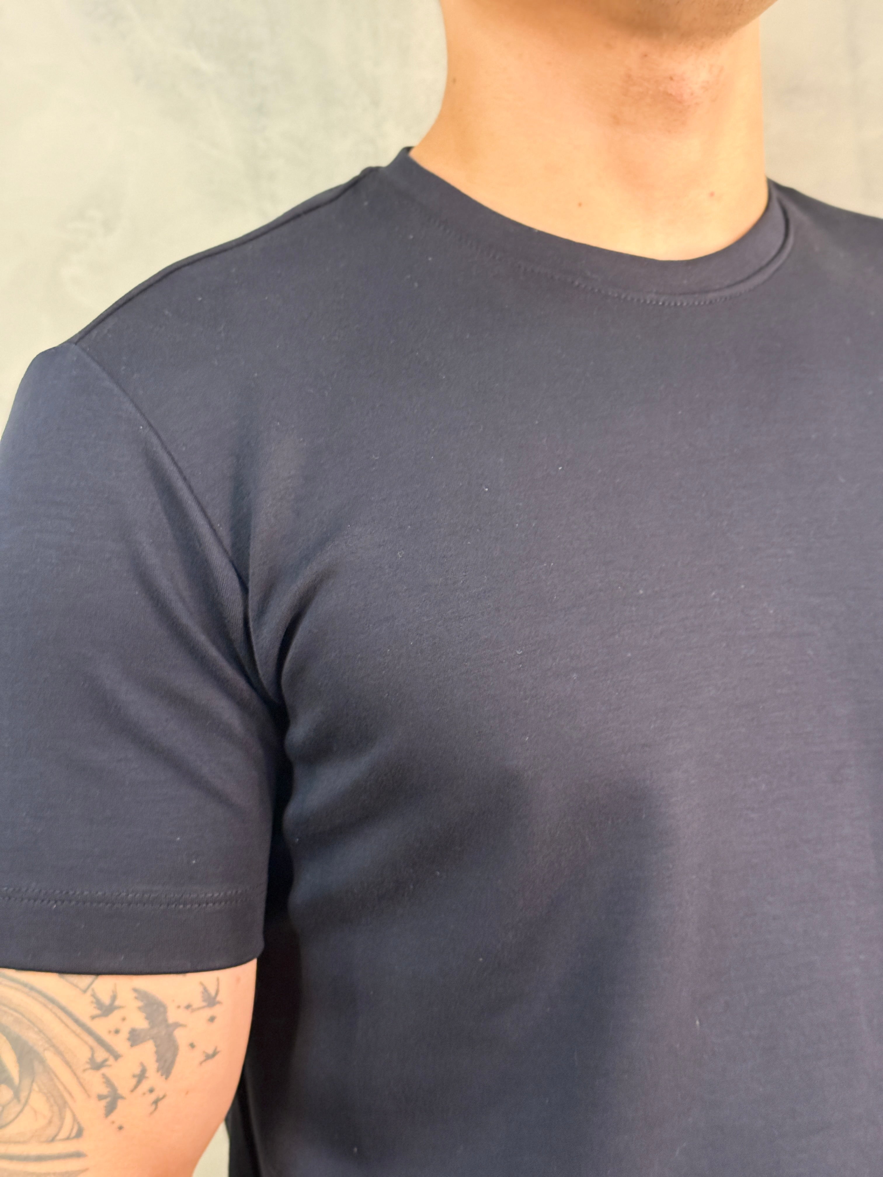 CAMISETA SUEDINE VISCOSE FLEX KINGEJOE PRETO