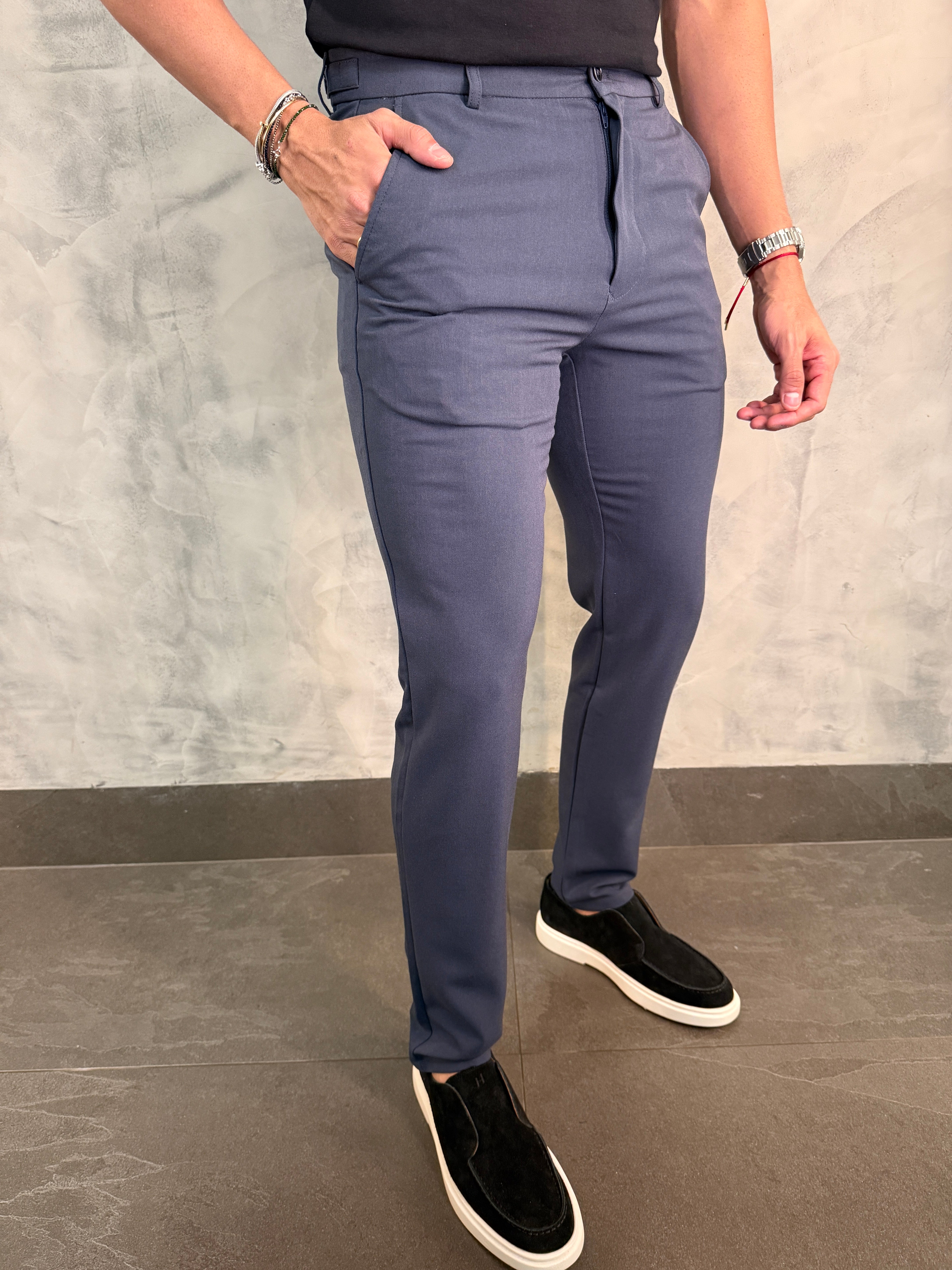 CALÇA ALF. SLIM STRETCH C/ AJUSTE BOTÃO PONTO H MARINHO