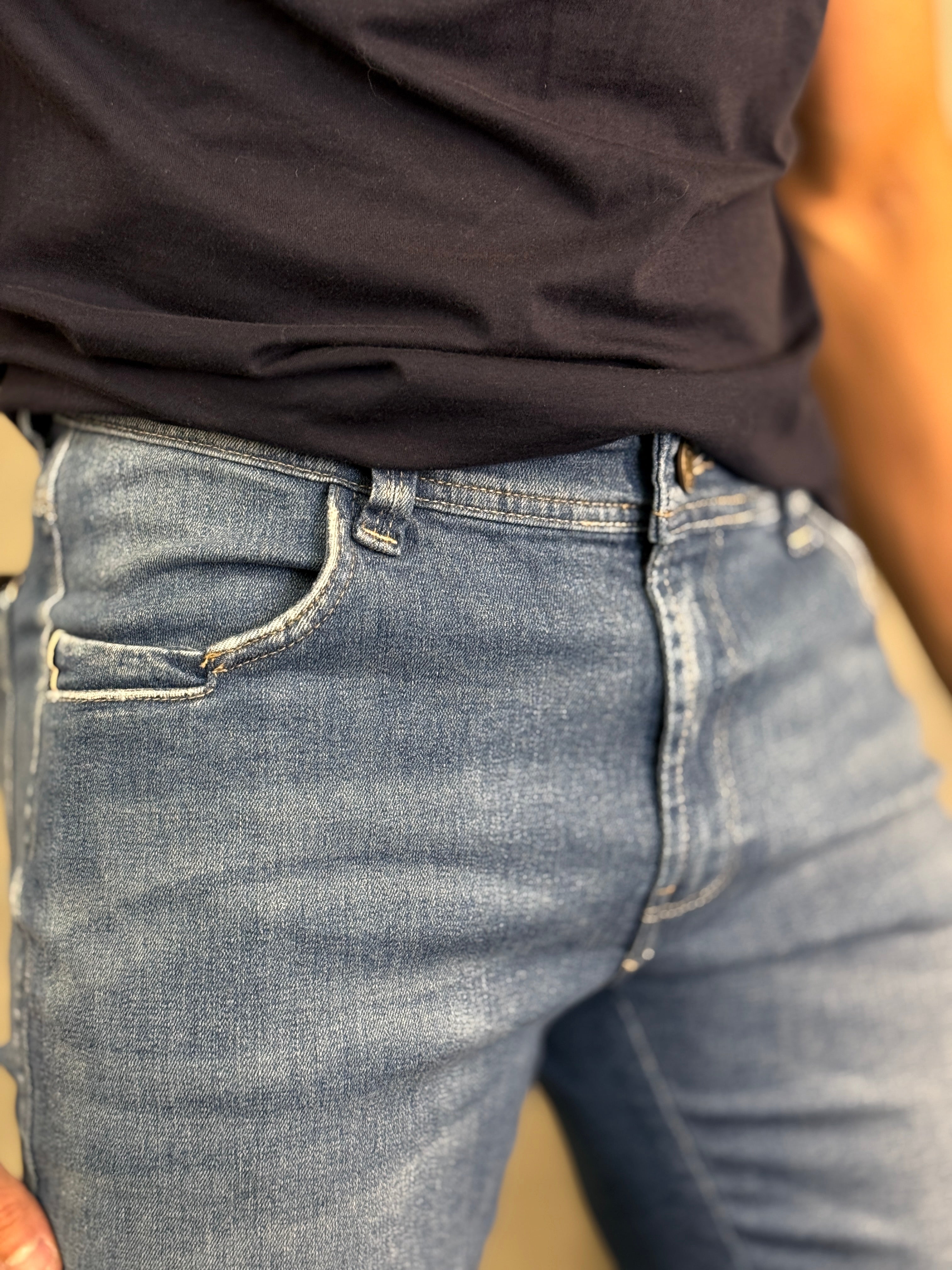 CALÇA JEANS SKINNY SW DLZ JEANS MÉDIO