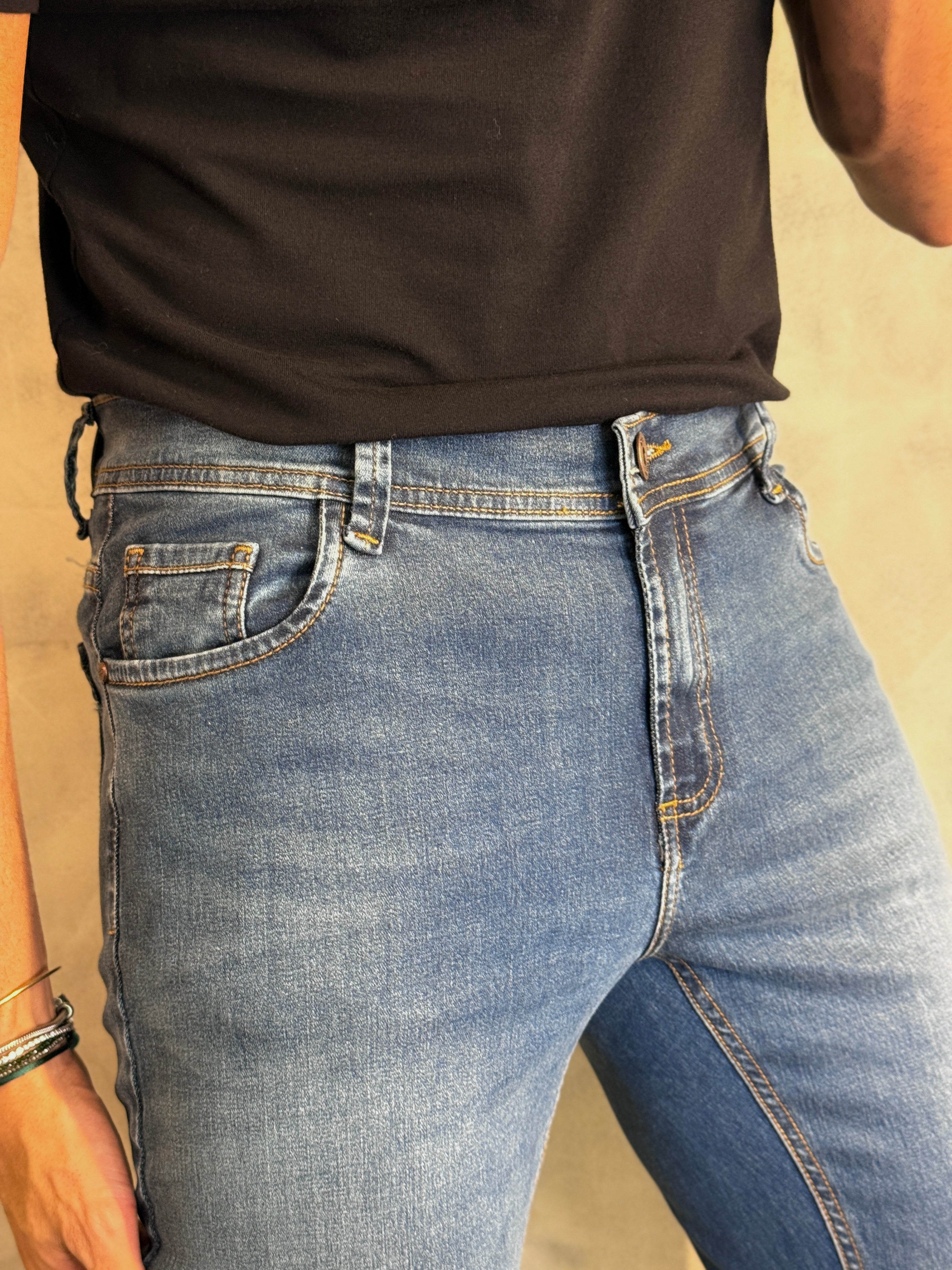 CALÇA JEANS SLIM DLZ JEANS MÉDIO