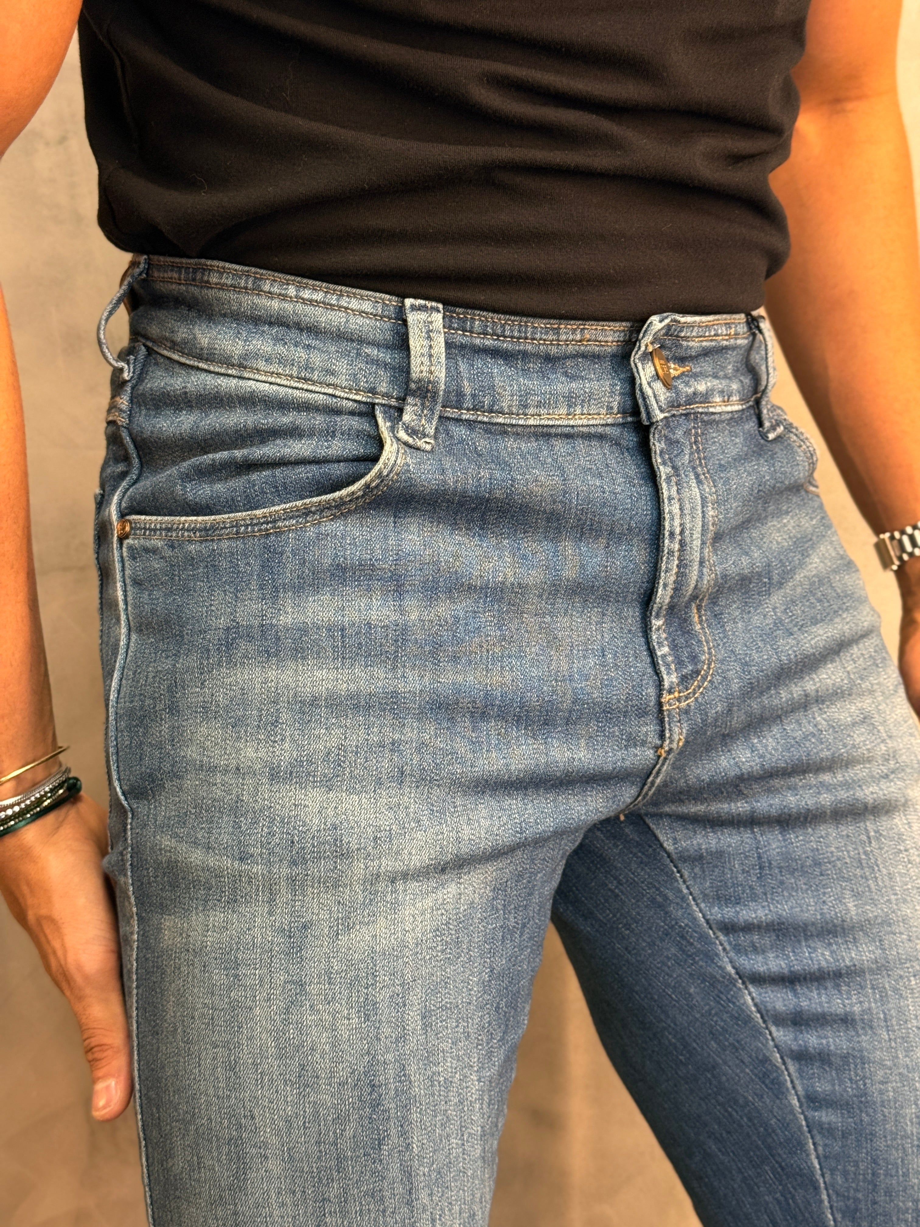 CALÇA JEANS SKINNY SELECT DLZ JEANS MÉDIO
