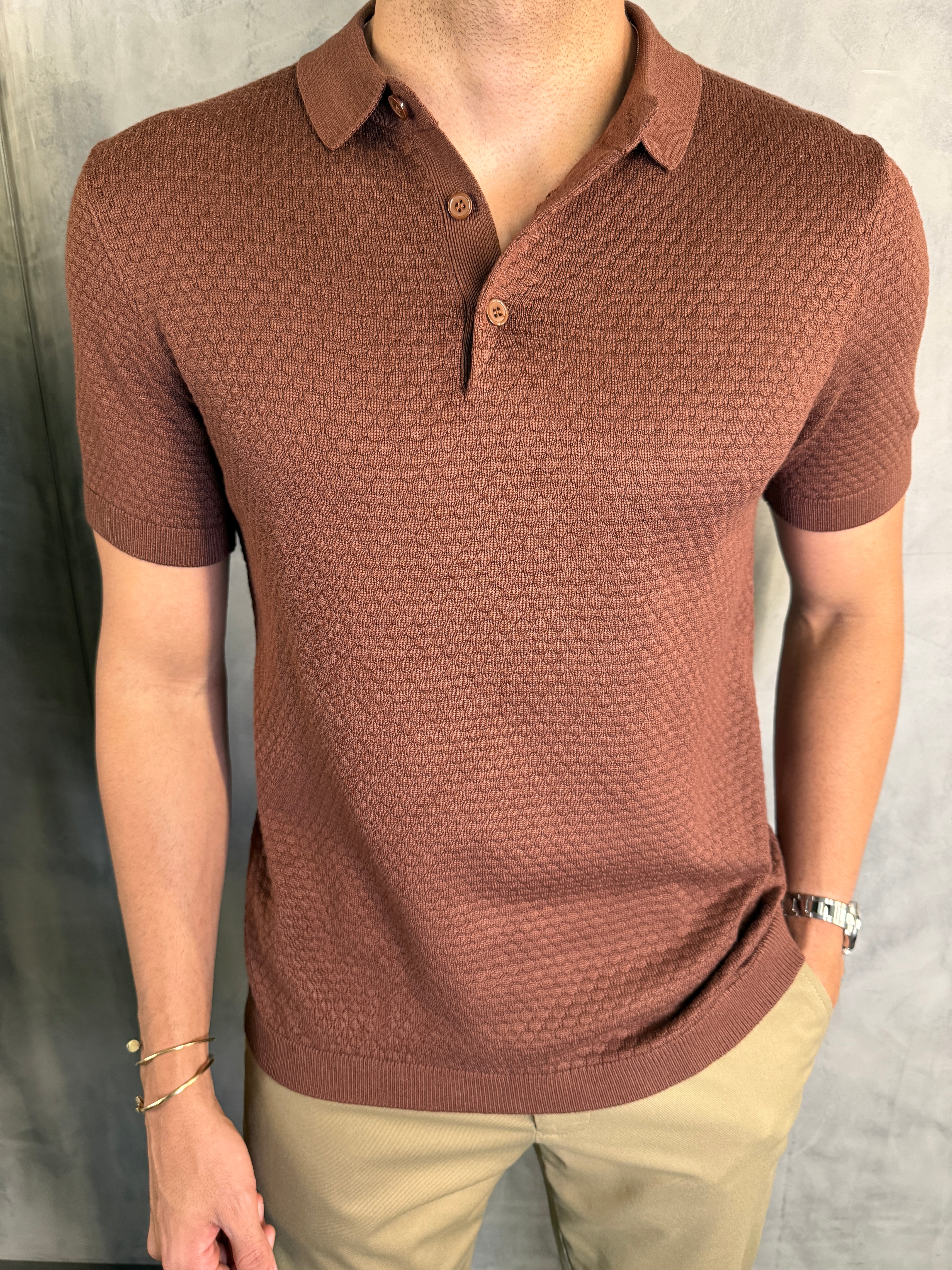 GOLA POLO TRICOT TEXTURA COLMÉIA PONTO H