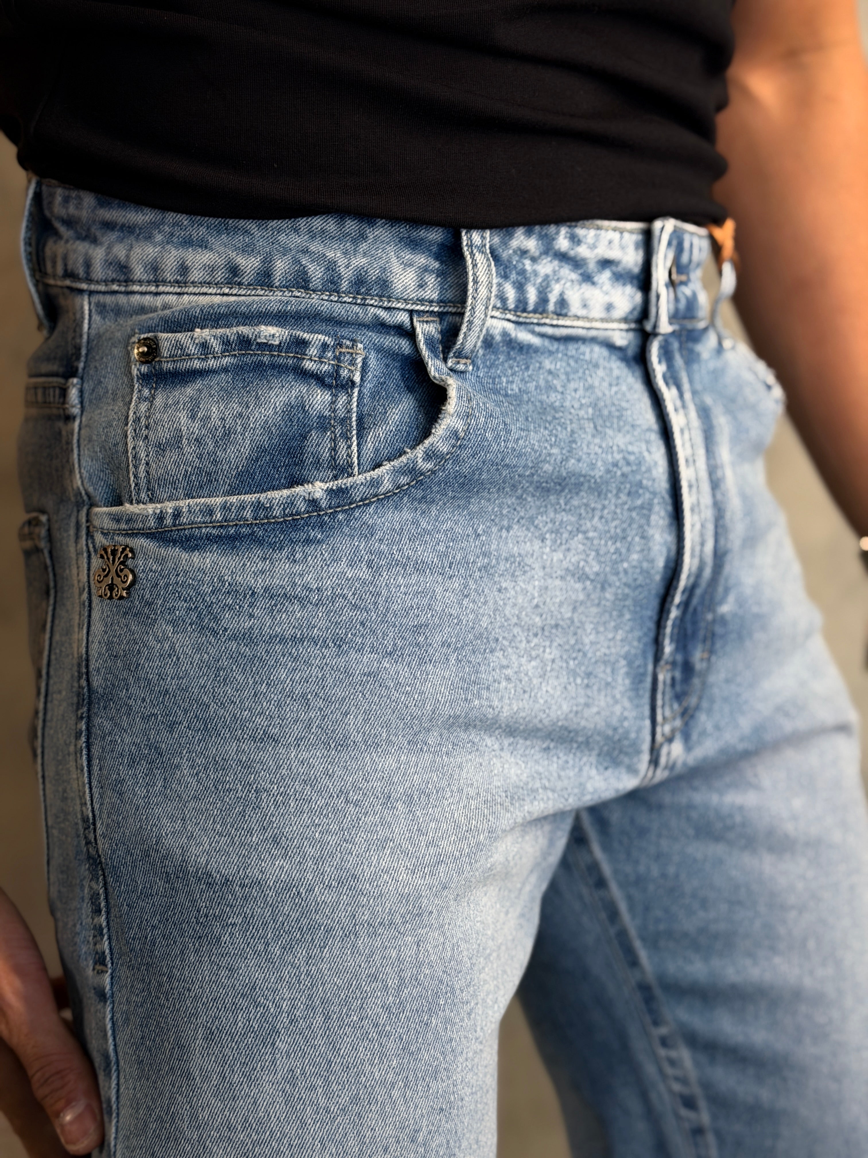 CALÇA JEANS COMFORT SLIM FRANKFURT JOHN JOHN  JEANS CLARO