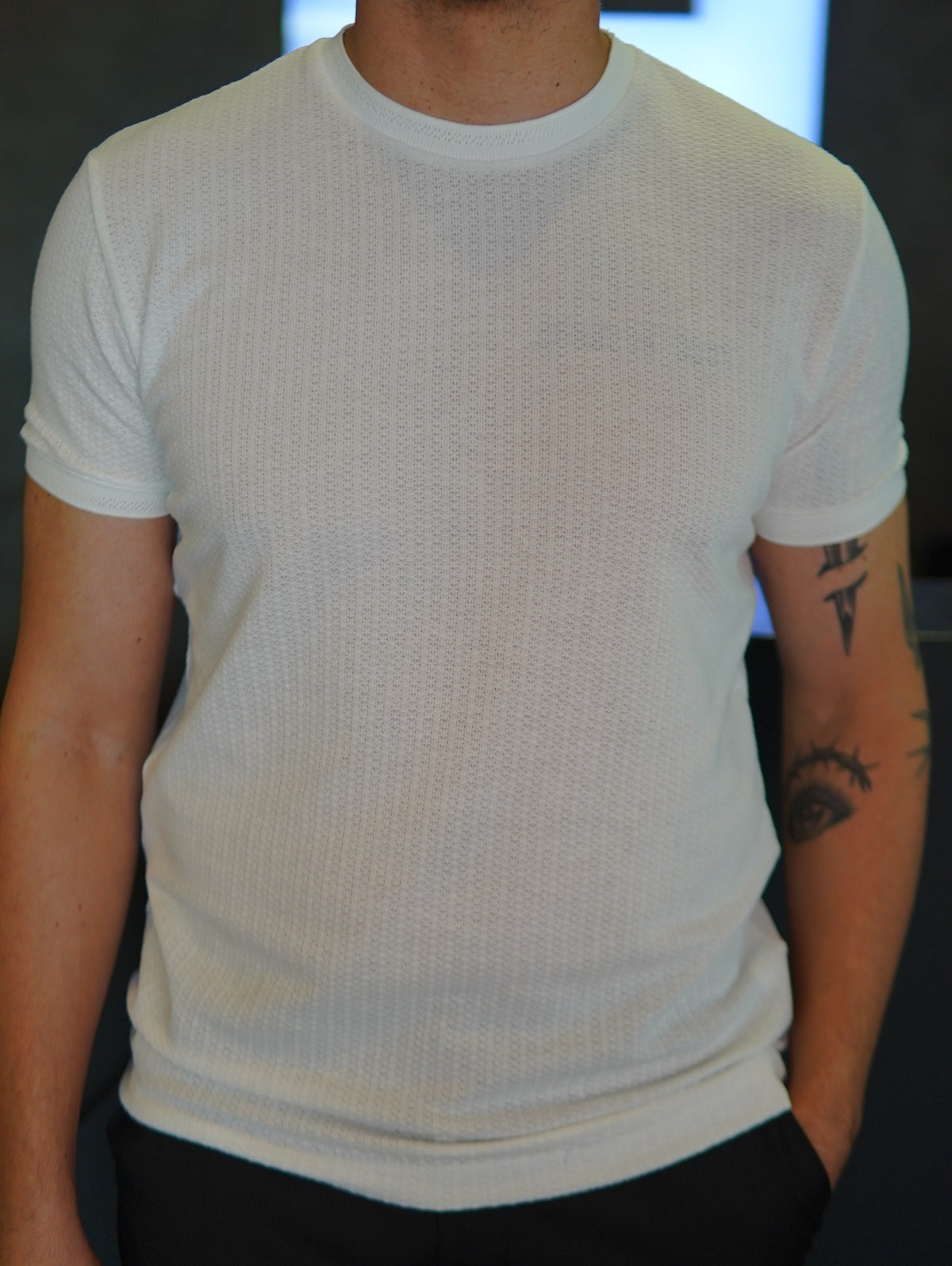 CAMISETA TRICOT SLIM KINGEJOE OFF WHITE