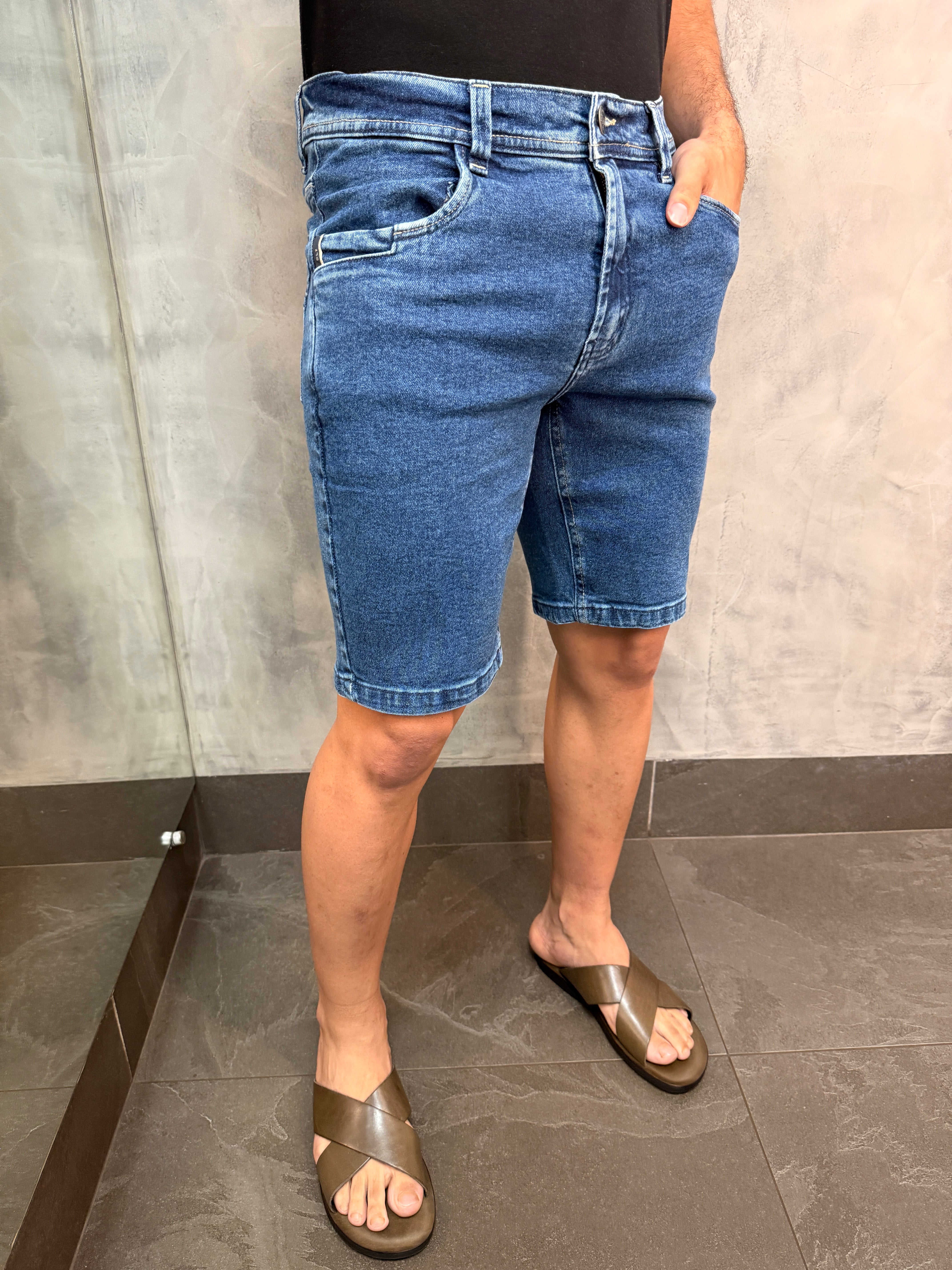 BERMUDA JEANS SLIM DLZ ESCURO