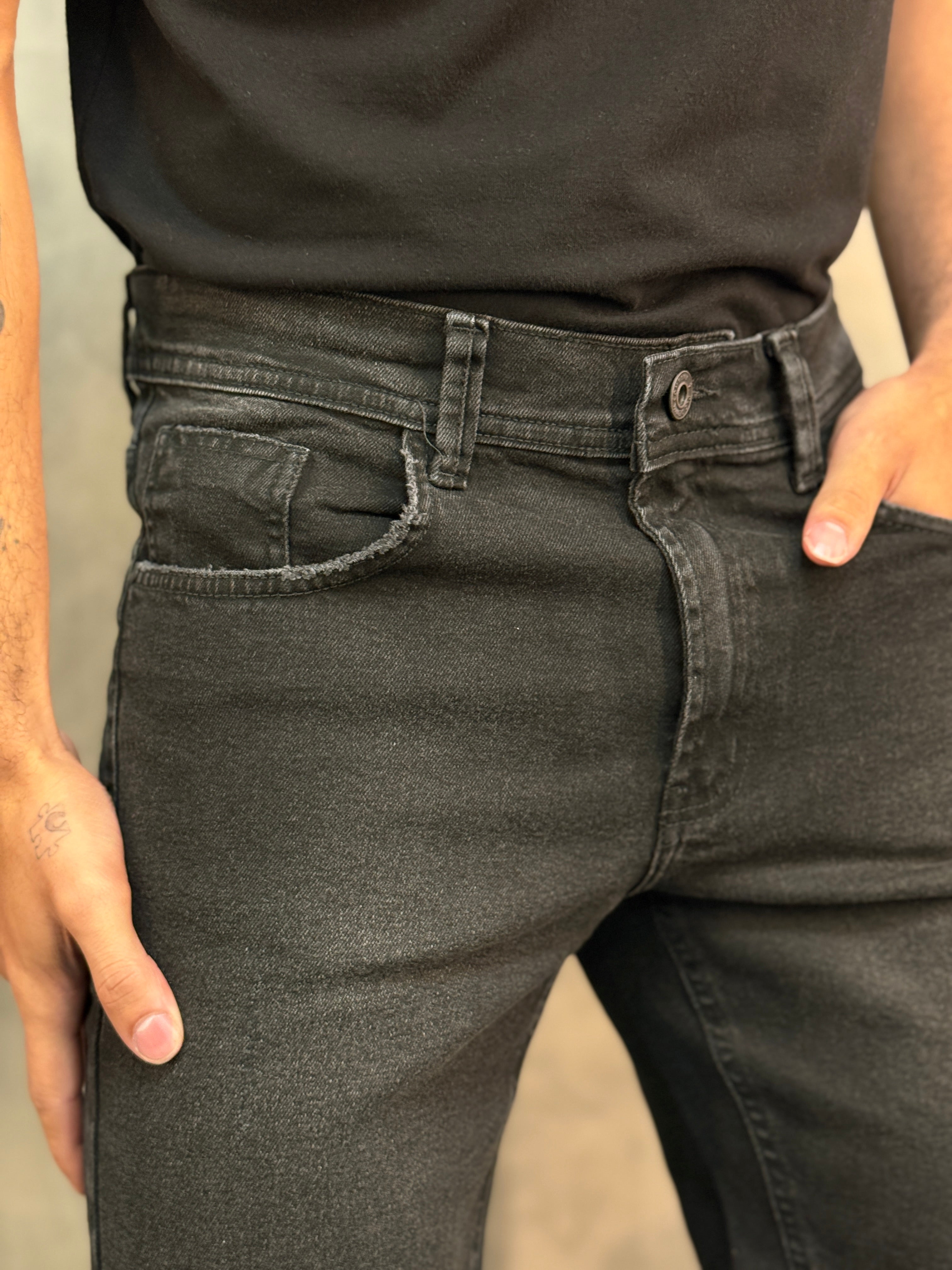 BERMUDA JEANS SLIM DLZ PRETO