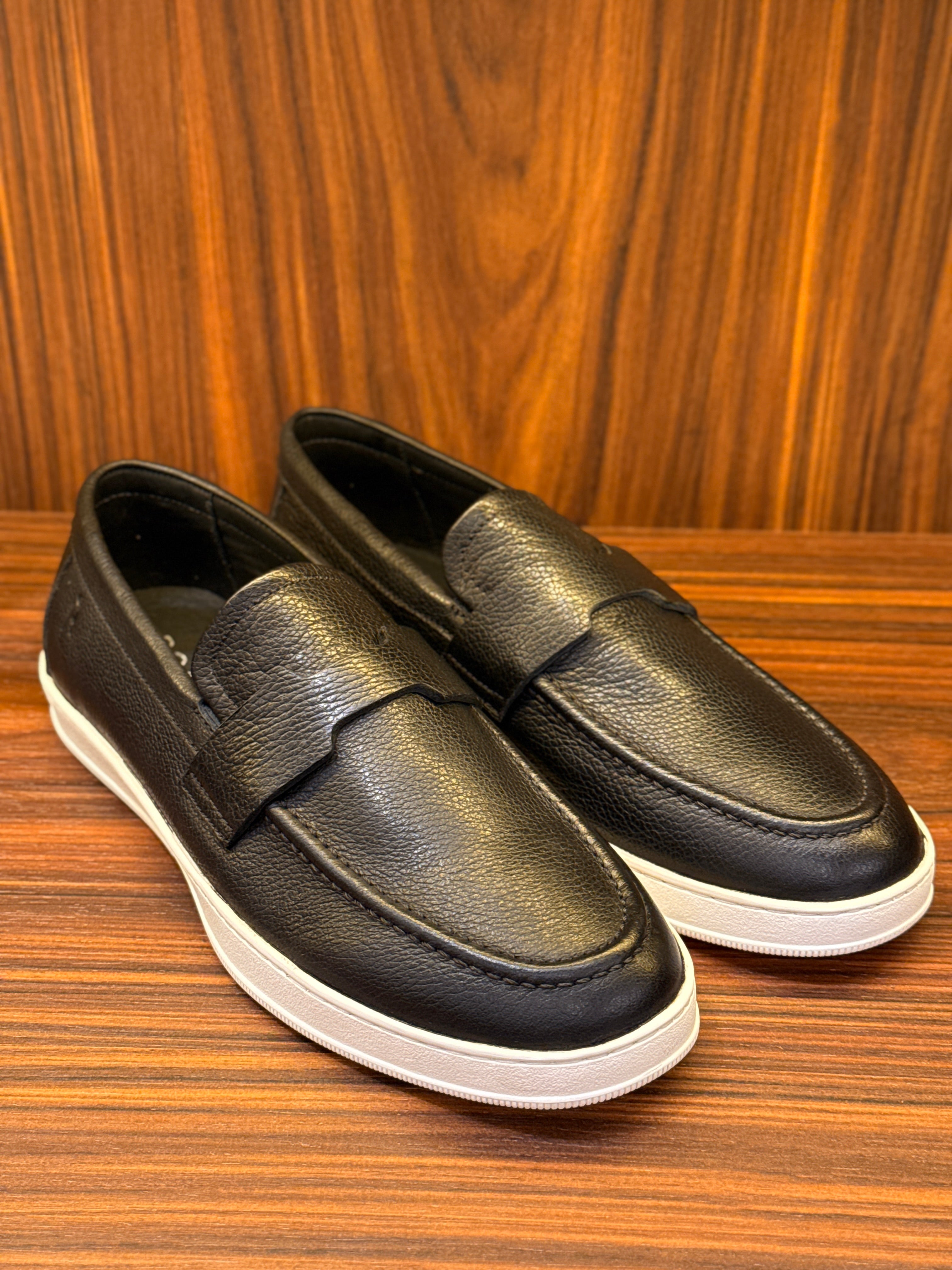 SLIP ON HORUS SUMMER PONTO H PRETO