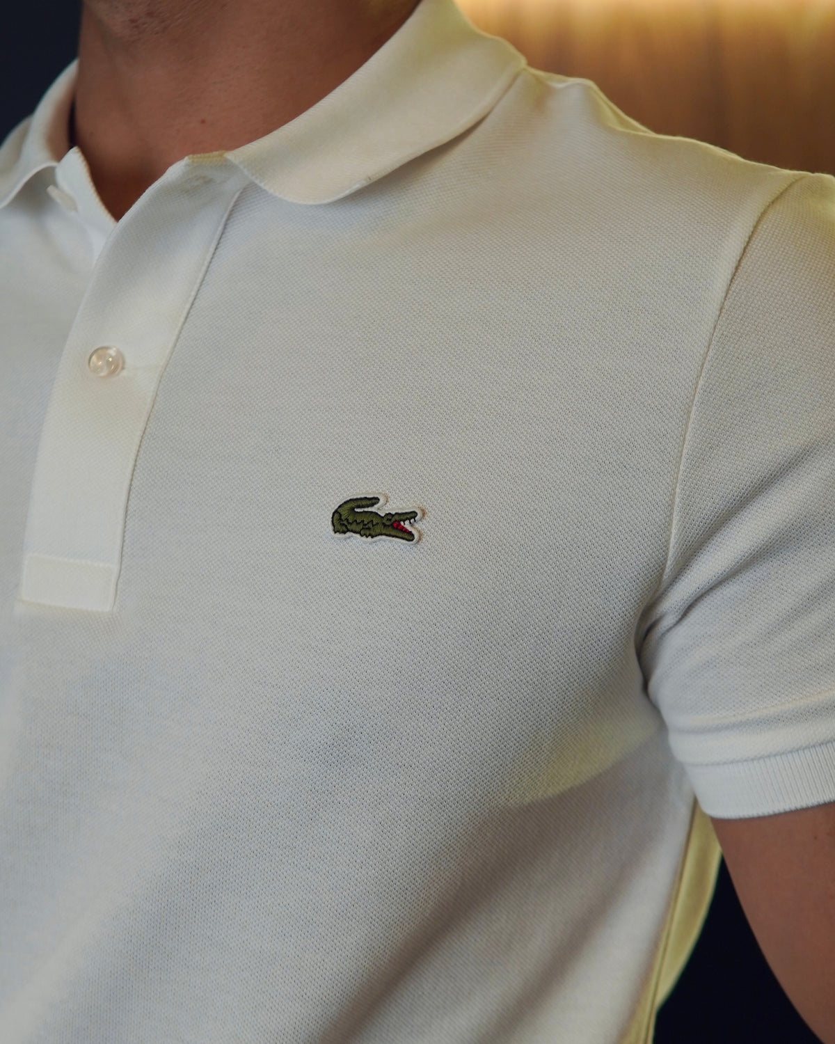 POLO SLIM FIT EM PIQUÉ LACOSTE BRANCO