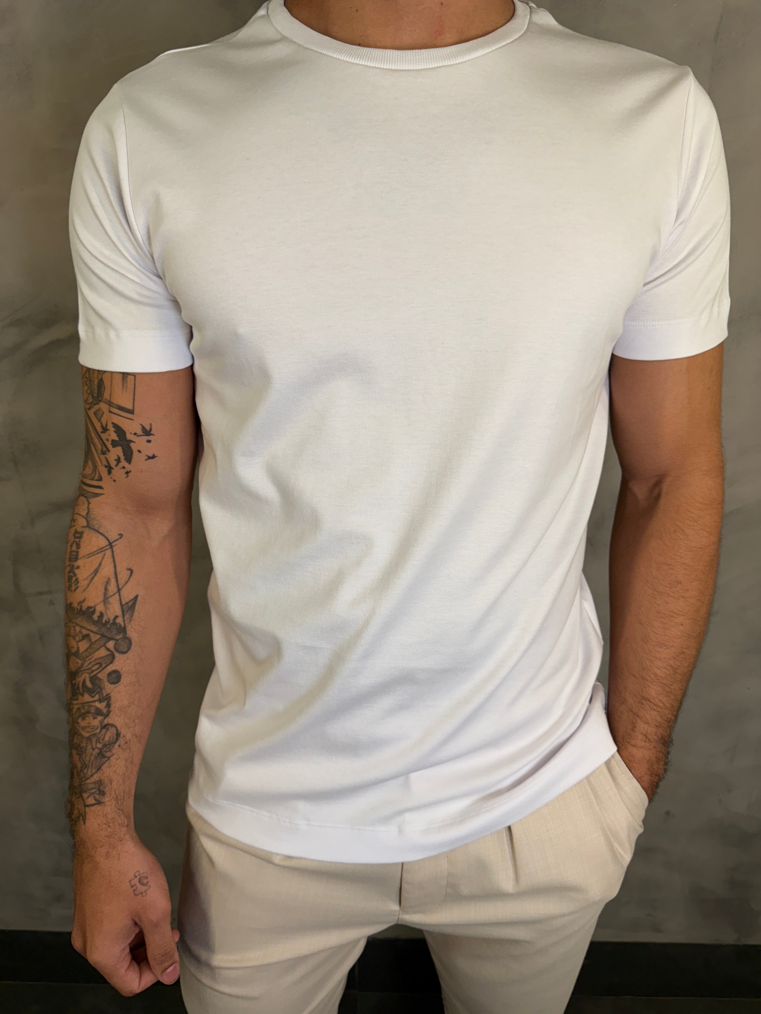 CAMISETA BÁSICA HERMES PONTO H BRANCO