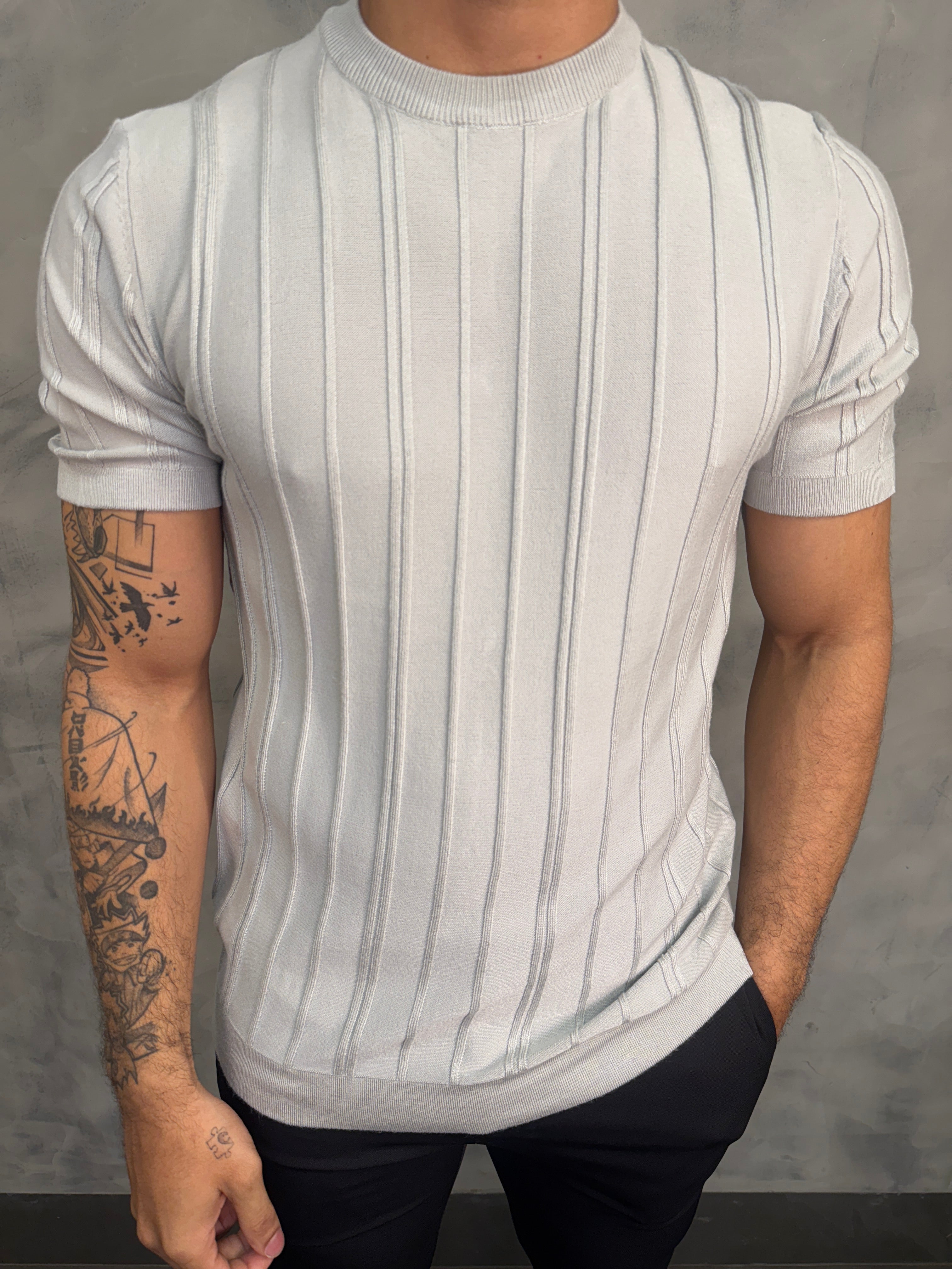 CAMISETA TRICOT TEXTURA CANELADA PONTO H