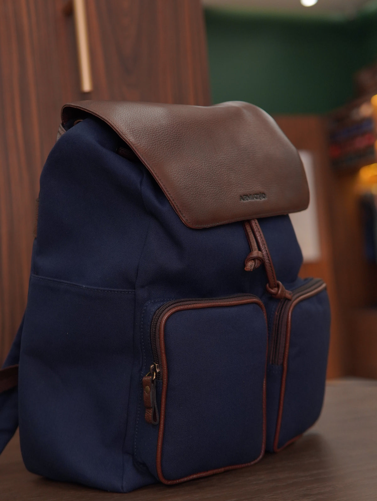 MOCHILA M110-L LONA ARMIATHO MARINHO/CABERNET