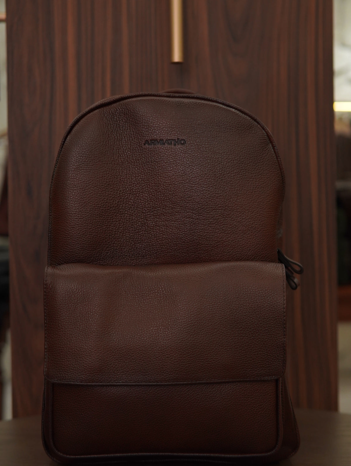 MOCHILA M139-A CABERNET ARMIATHO CONHAQUE