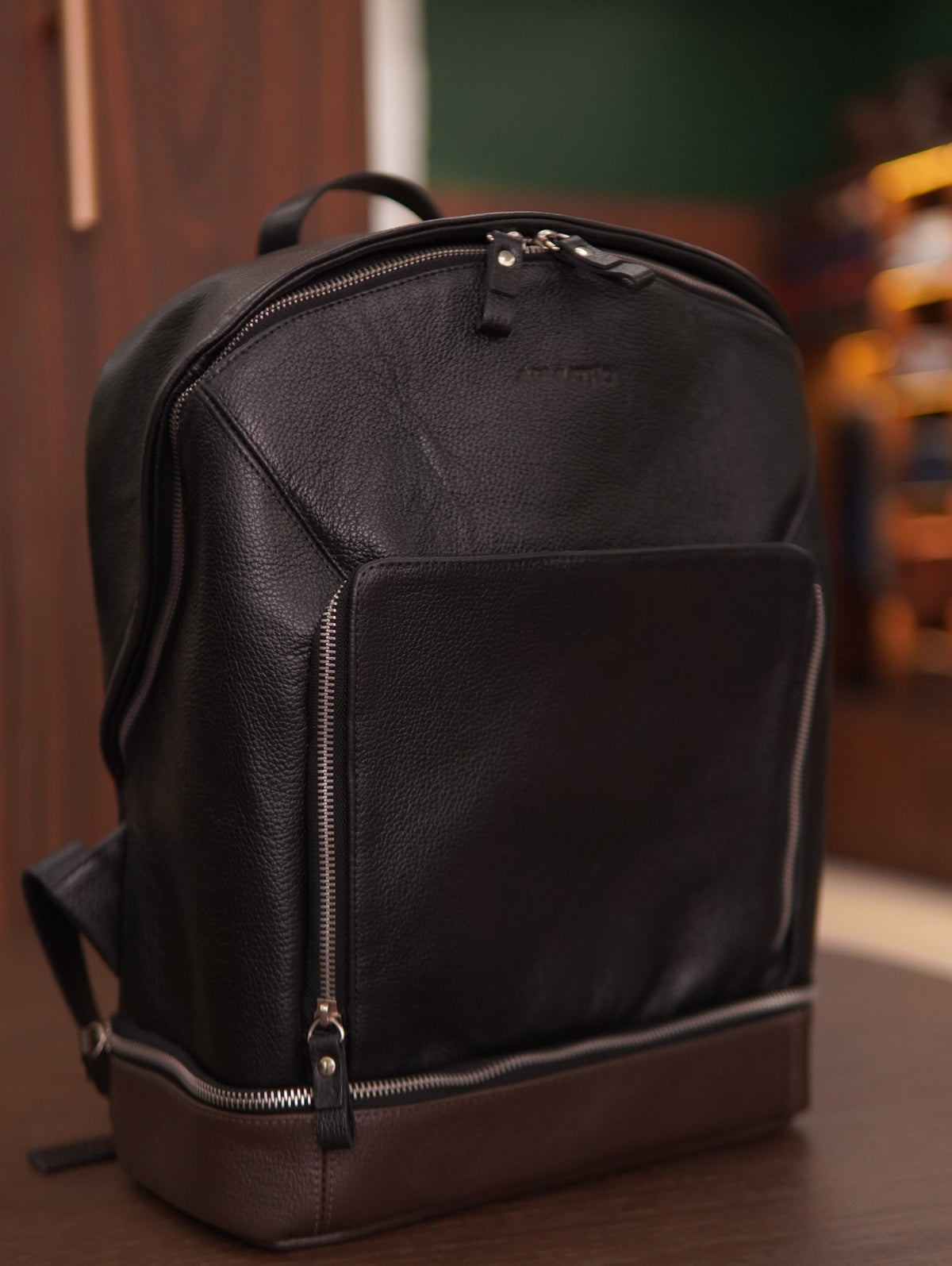 MOCHILA LPQ101-B CABERNET ARMIATHO PRETO/CAFÉ