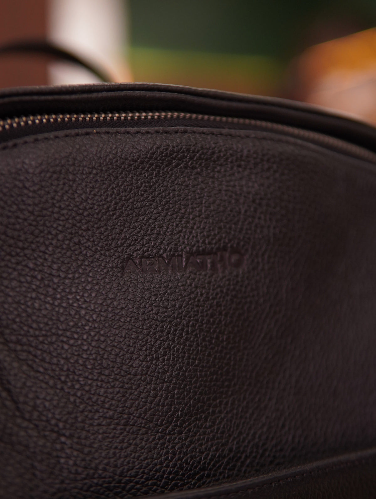 MOCHILA LPQ101-B CABERNET ARMIATHO PRETO/CAFÉ