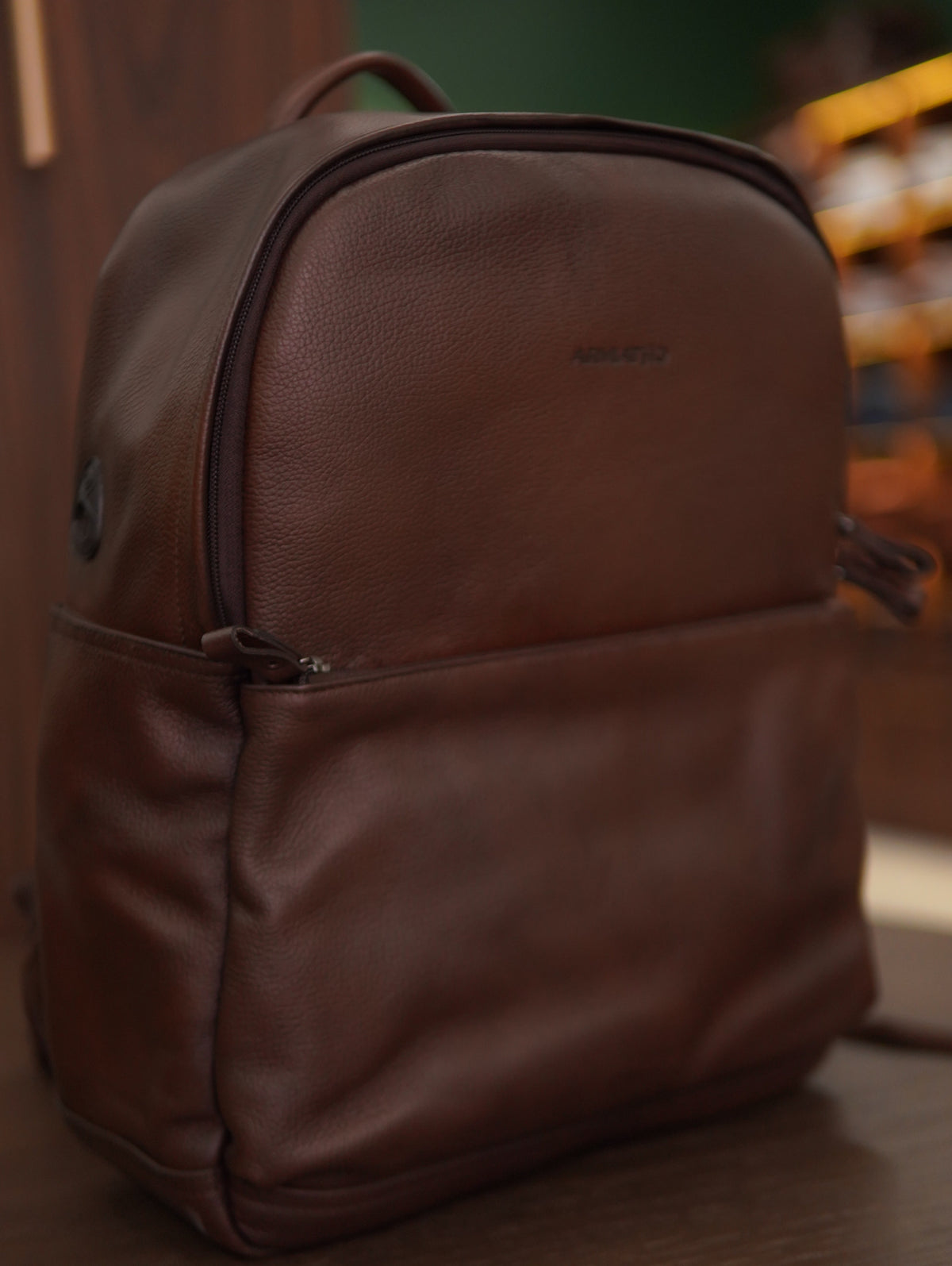 MOCHILA M111-C CABERNET ARMIATHO CONHAQUE