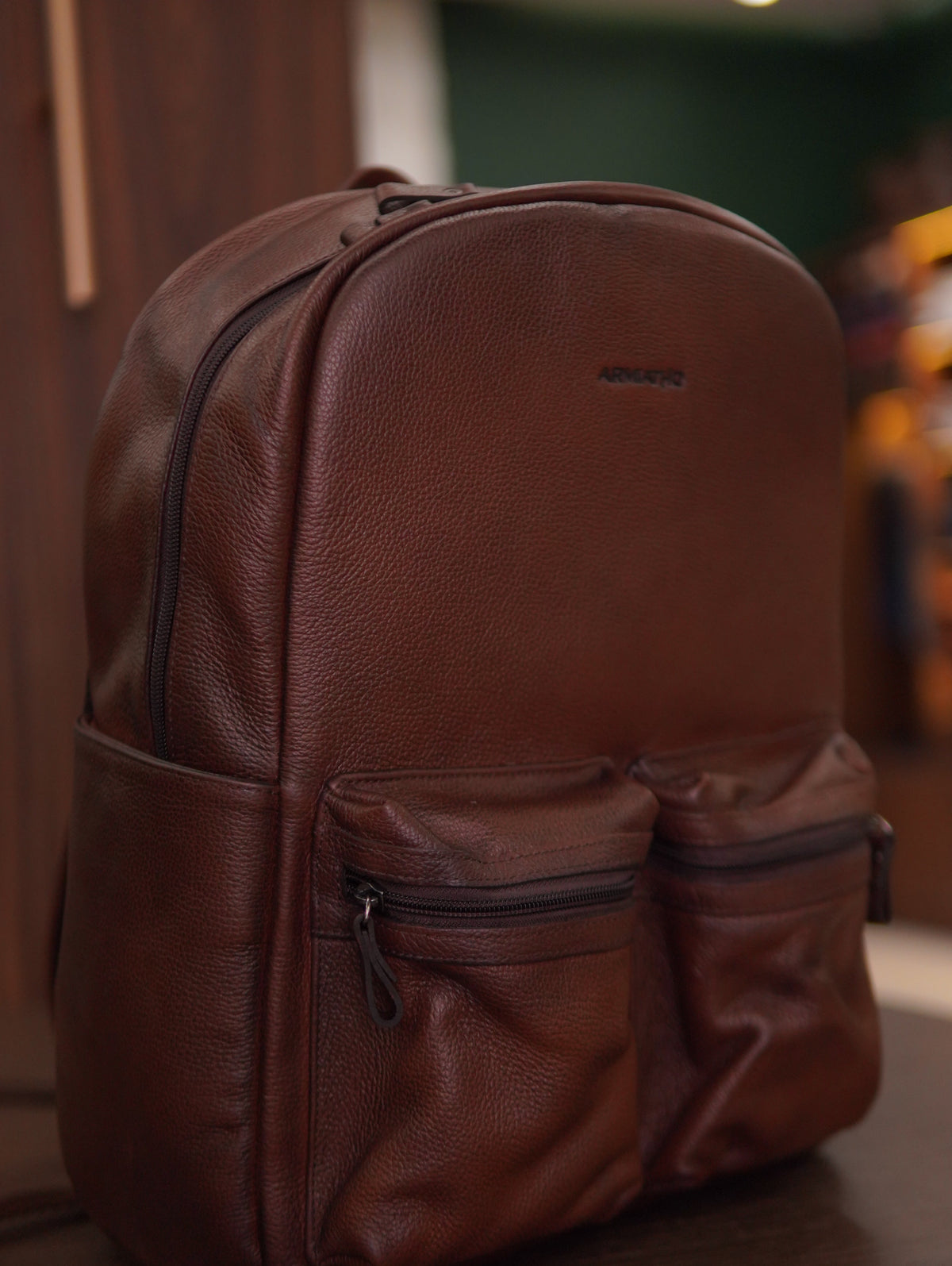 MOCHILA M124-C CABERNET ARMIATHO CONHAQUE