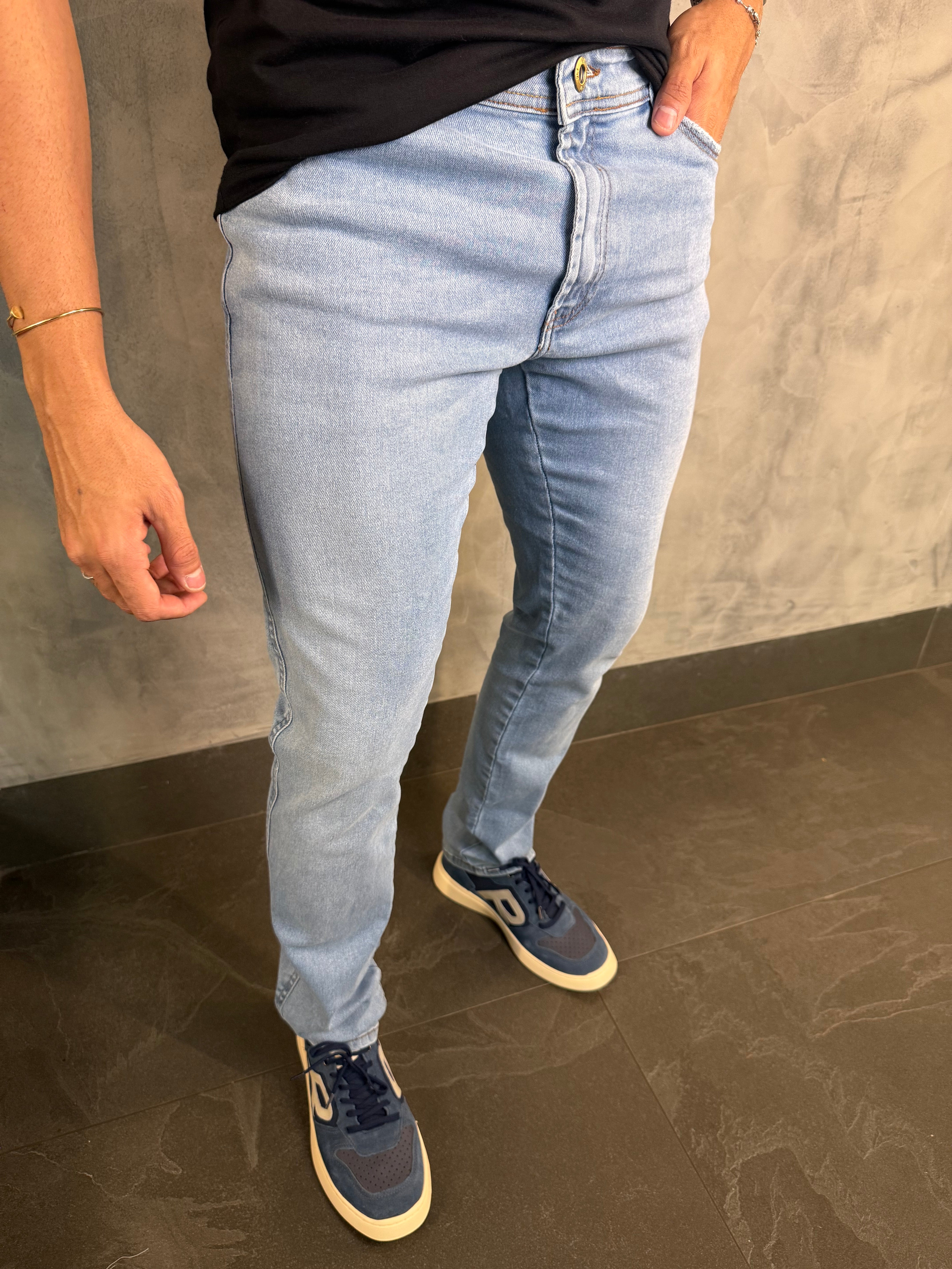 CALÇA JEANS SLIM CENTURY DLZ AZUL CLARO