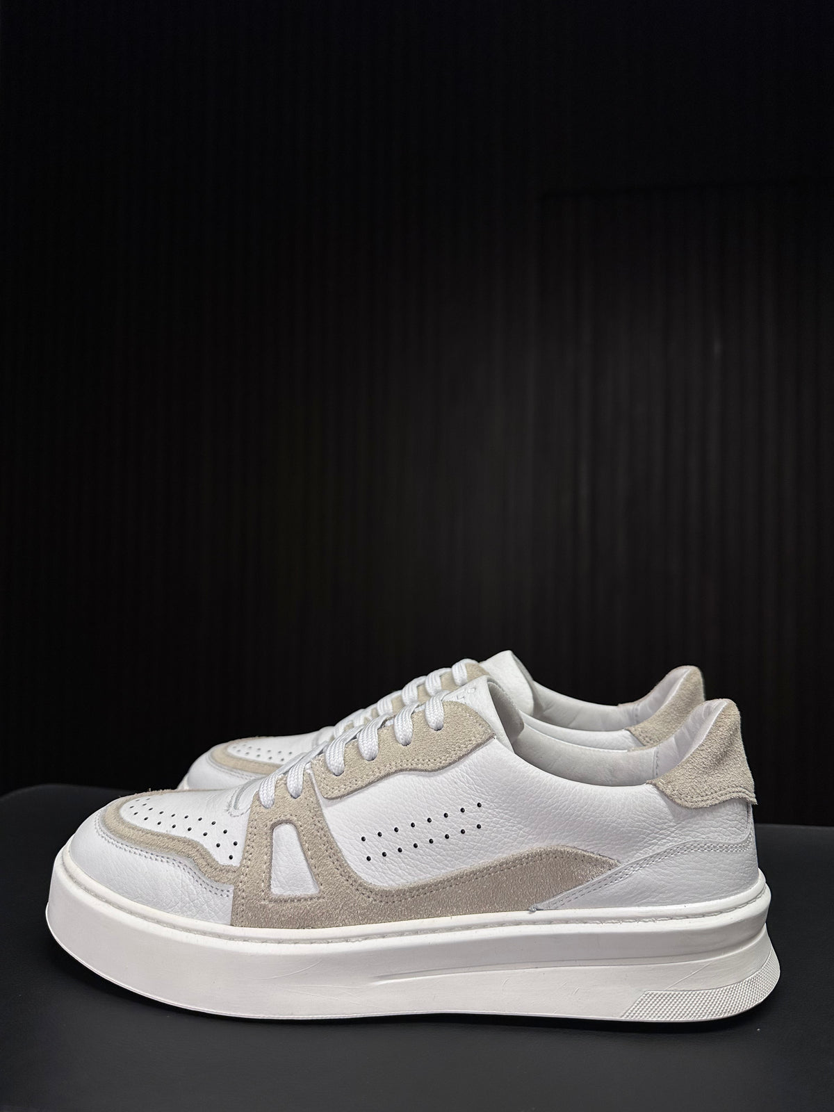 SNEAKER BASE PONTO H BRANCO/MARFIM