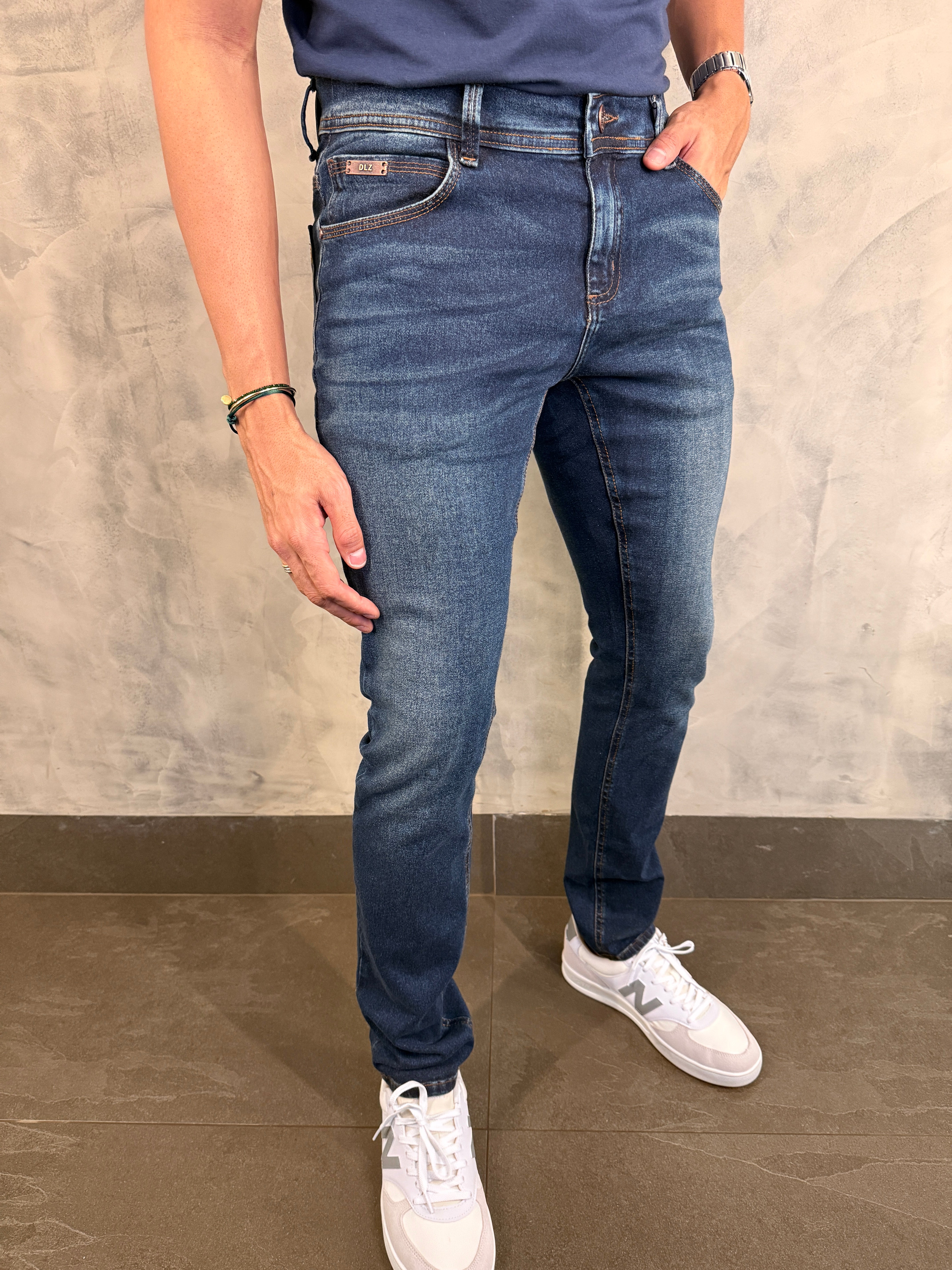 CALÇA JEANS SKINNY DLZ LAVAGEM ESCURA