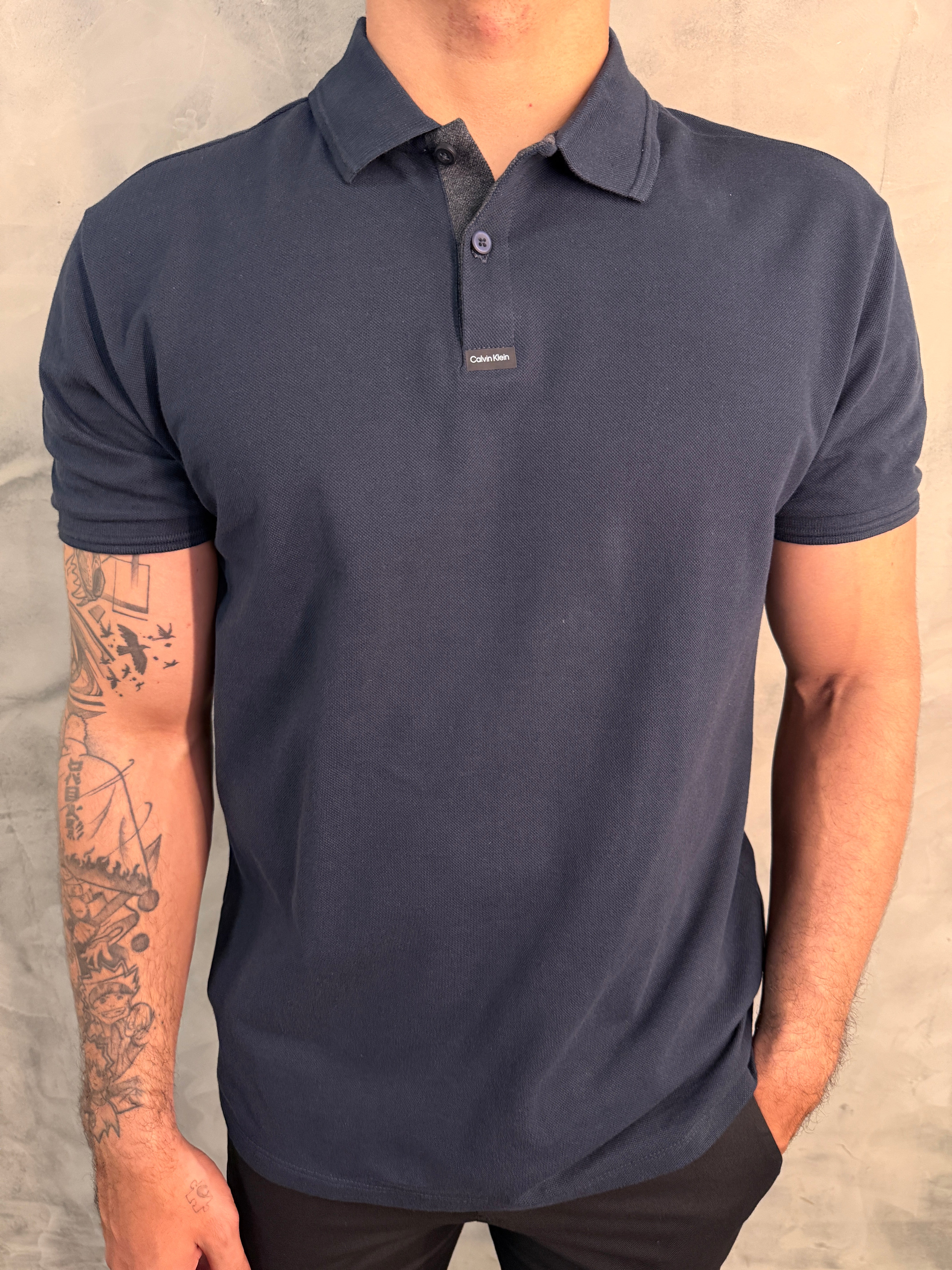 POLO SLIM PIQUET PATCH CALVIN KLEIN MARINHO