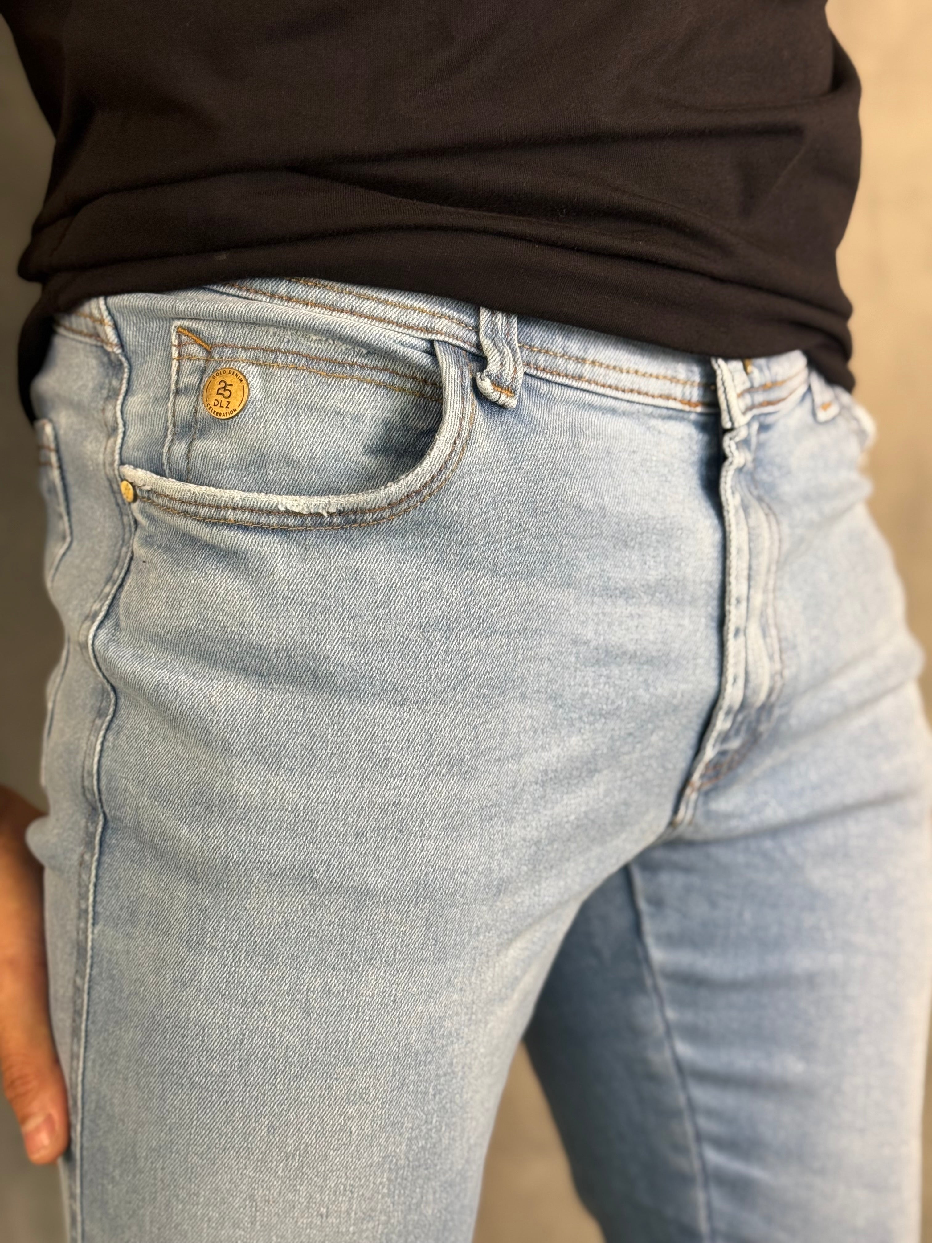 CALÇA JEANS SLIM CENTURY DLZ AZUL CLARO