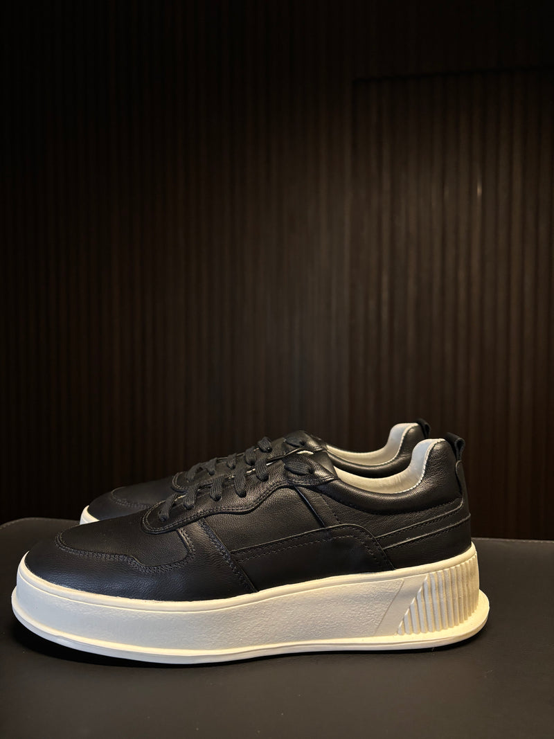 SNEAKER SKY PONTO H PRETO