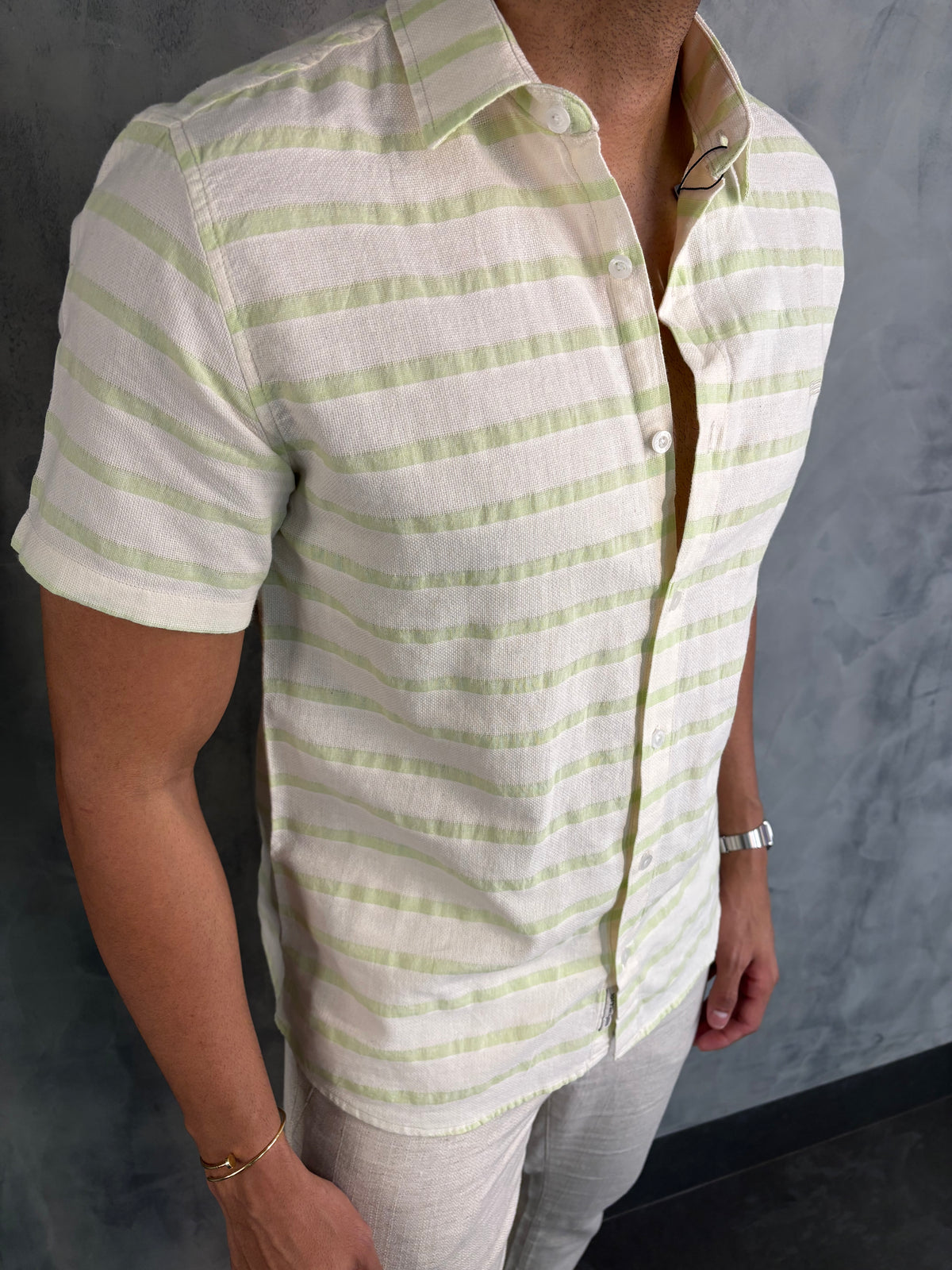 CAMISA M/C CASUAL LISTRADA KINGEJOE VERDE CL