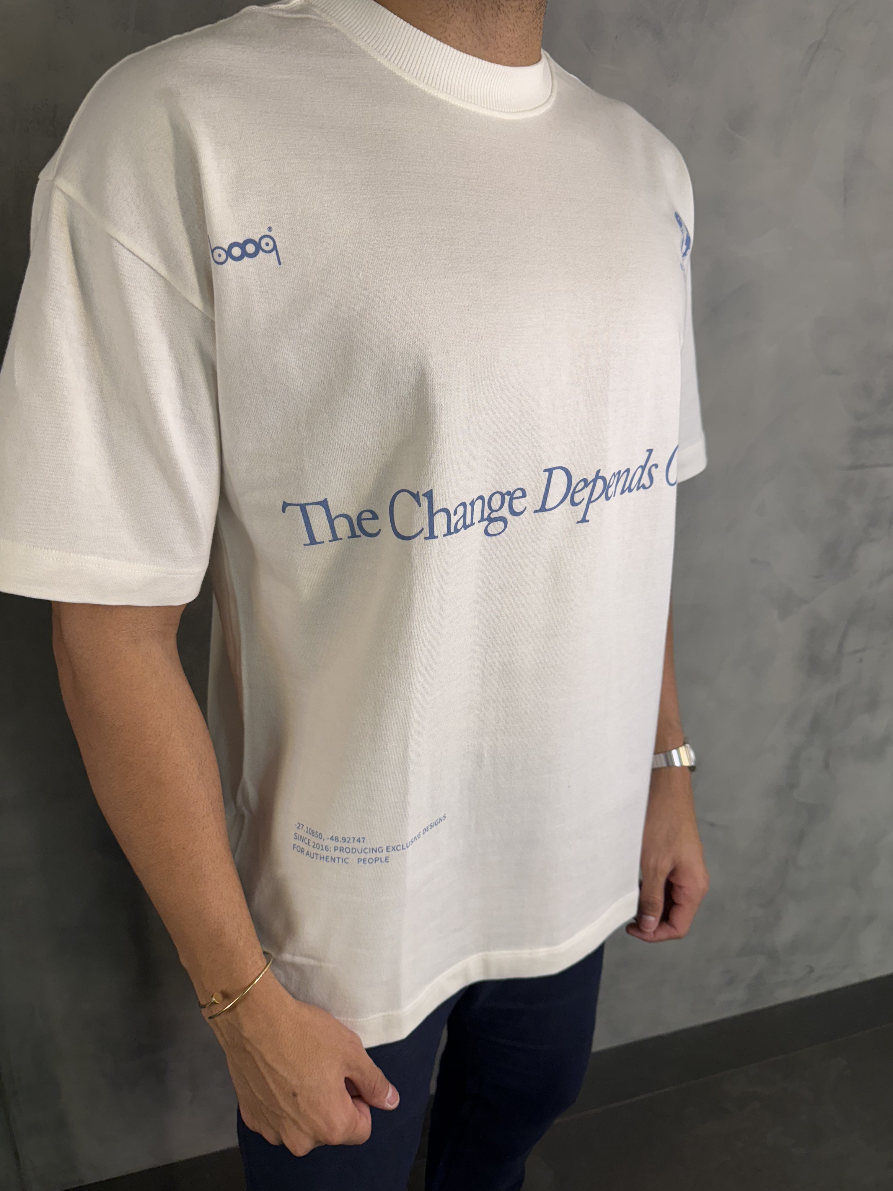 T-SHIRT BOX ECO DEPENDS ON YOU BOOQ