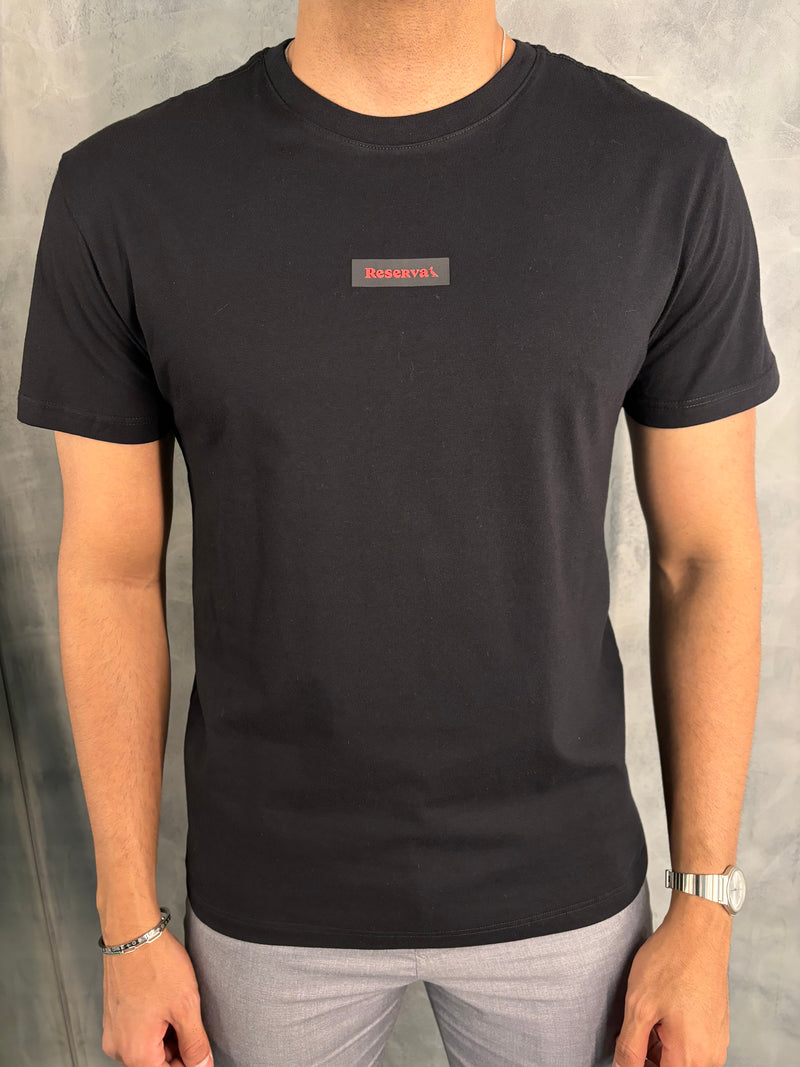 CAMISETA ESTAMPA ASSINATURA RESERVA PRETO