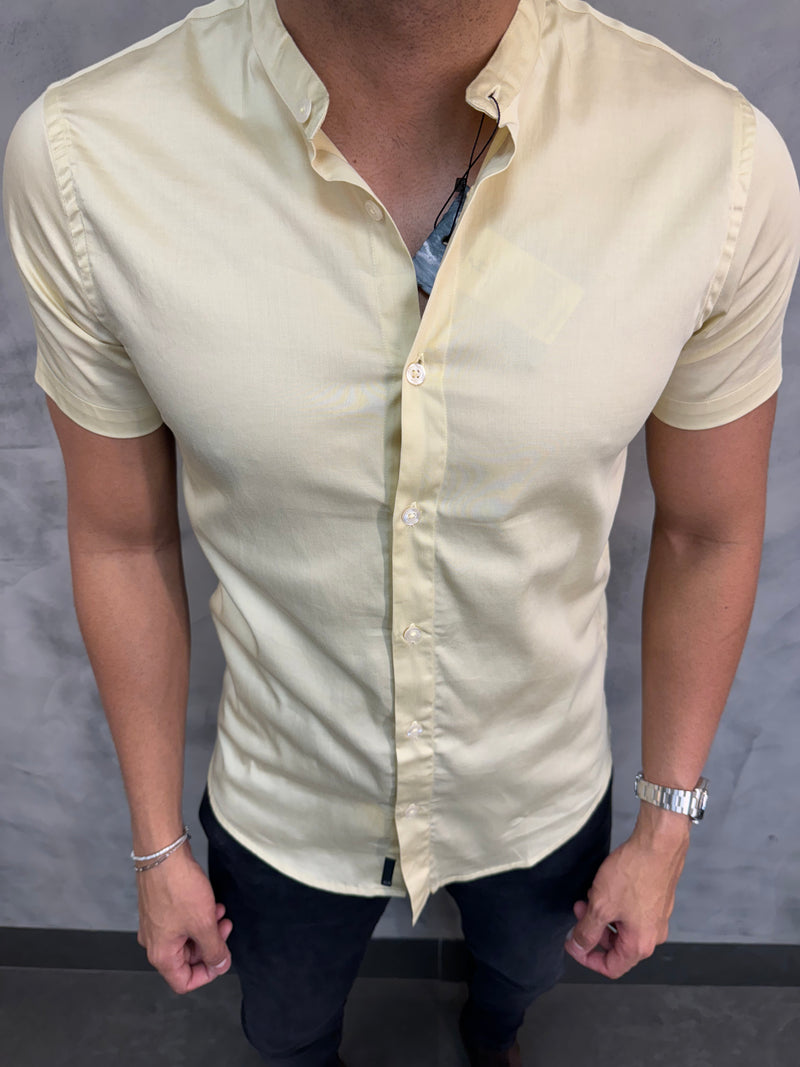 CAMISA M/C ACETINADA GOLA PADRE CALLING CREME