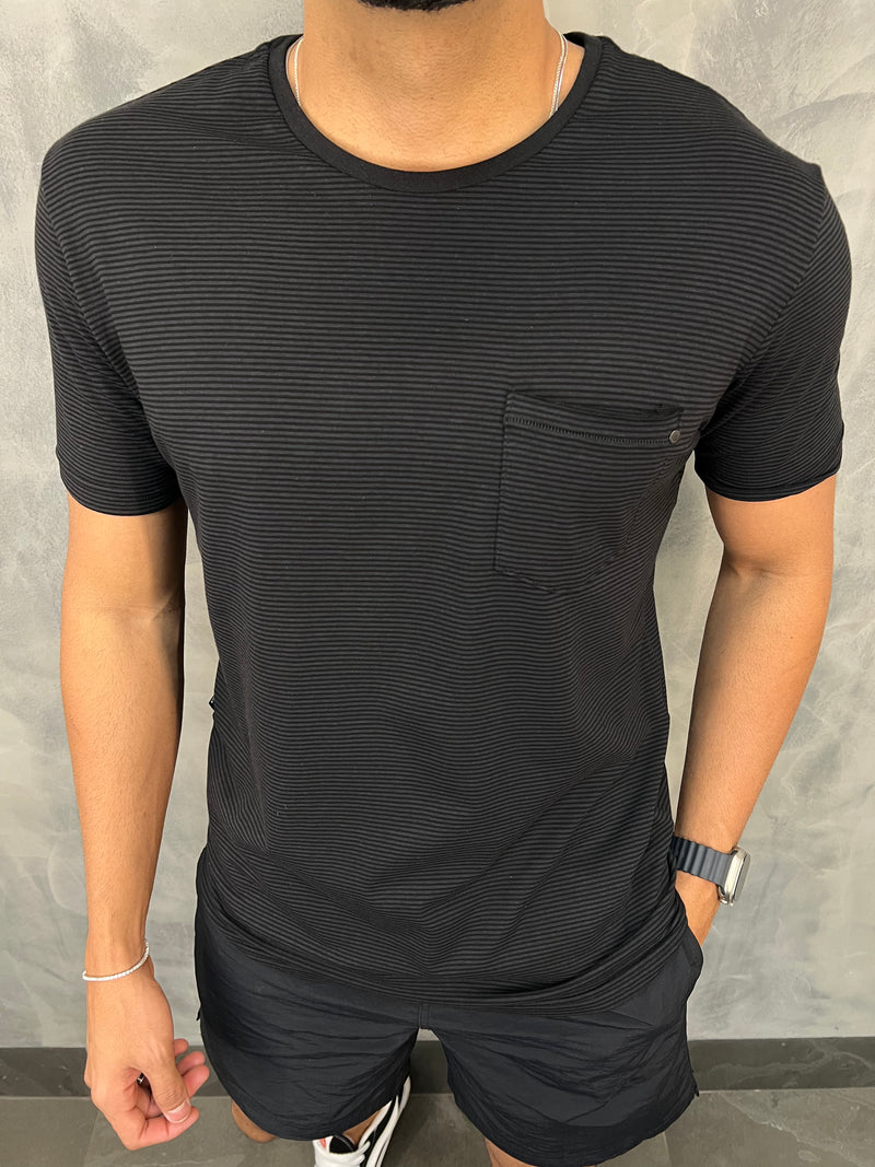 CAMISETA LISTRADA KINGEJOE SLIM PRETO