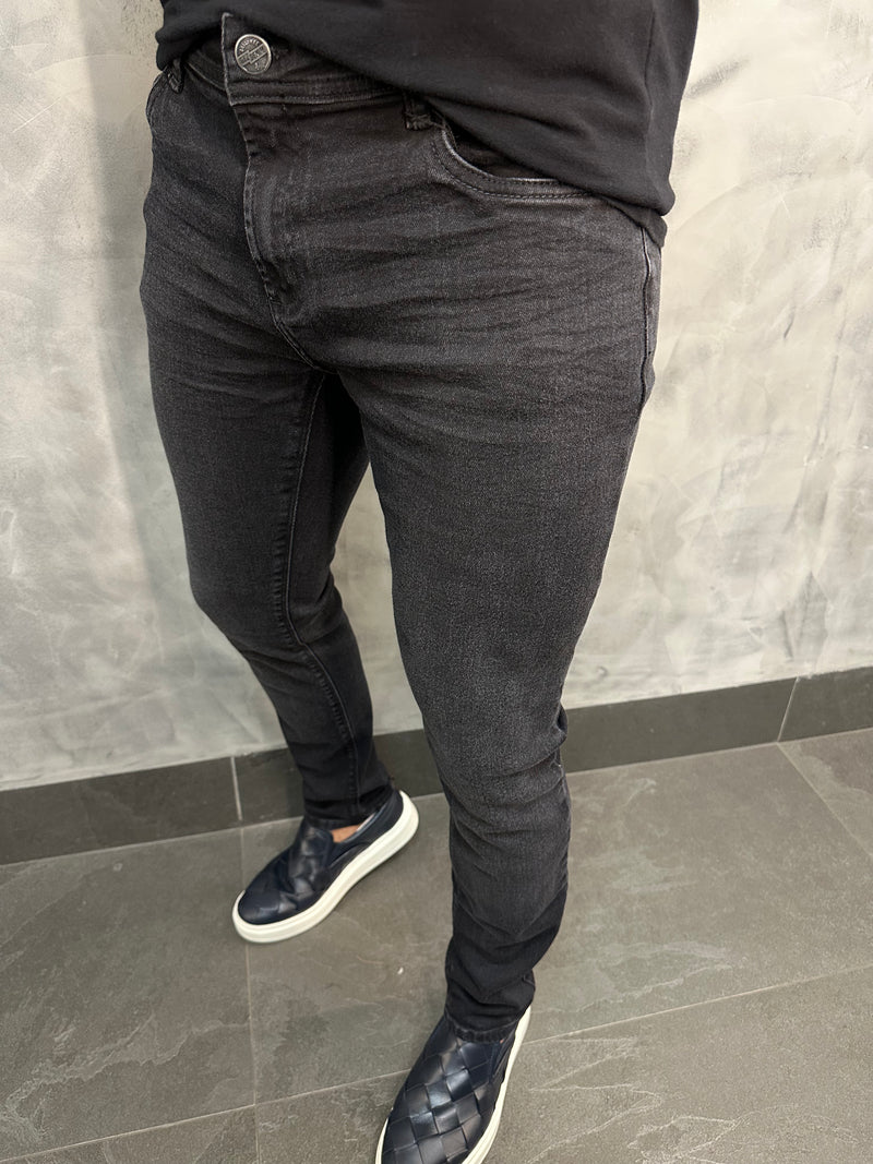 CALÇA JEANS SKINNY DLZ CARVÃO